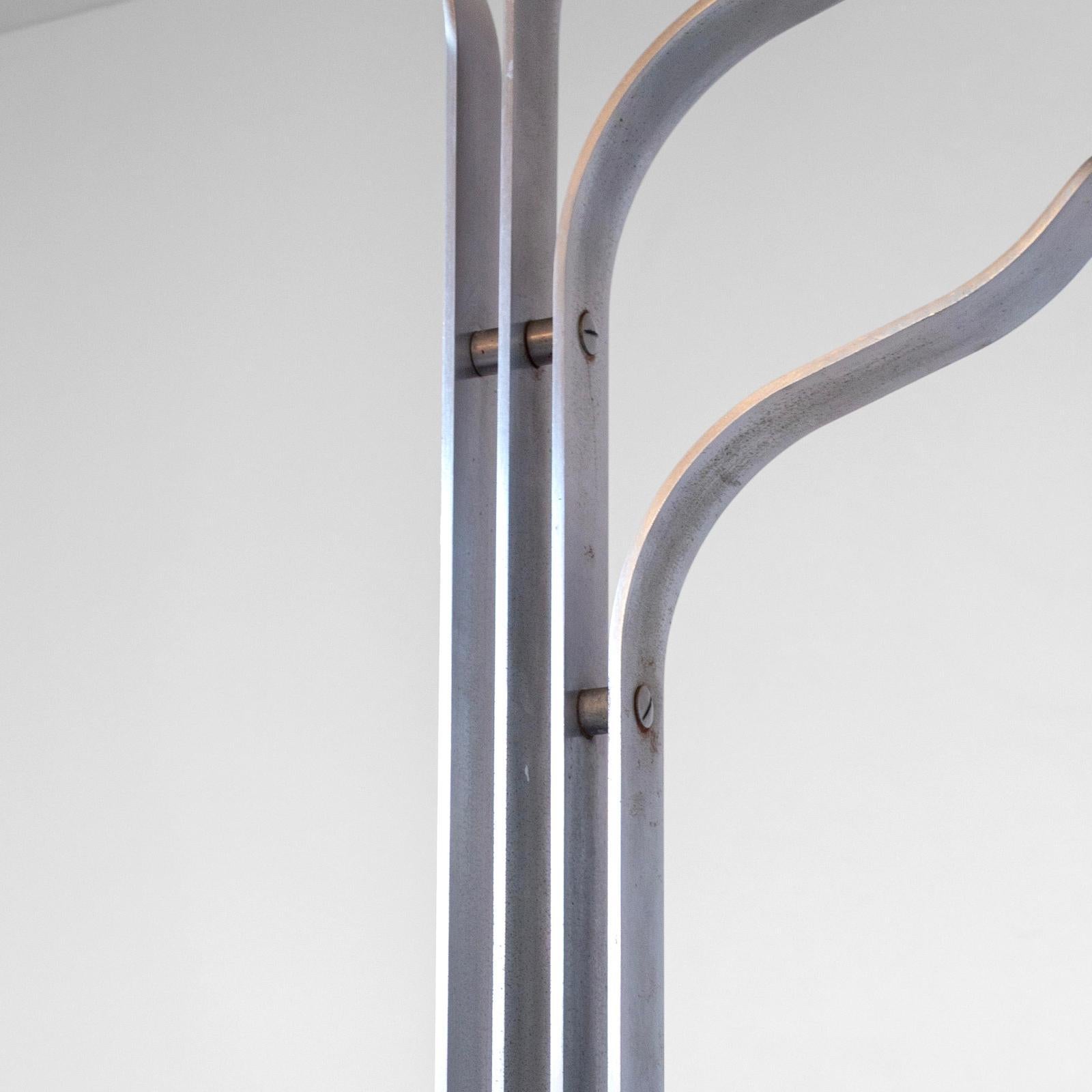 Appendiabiti italiano scultoreo di metà secolo, Acerbis Design in vendita 1