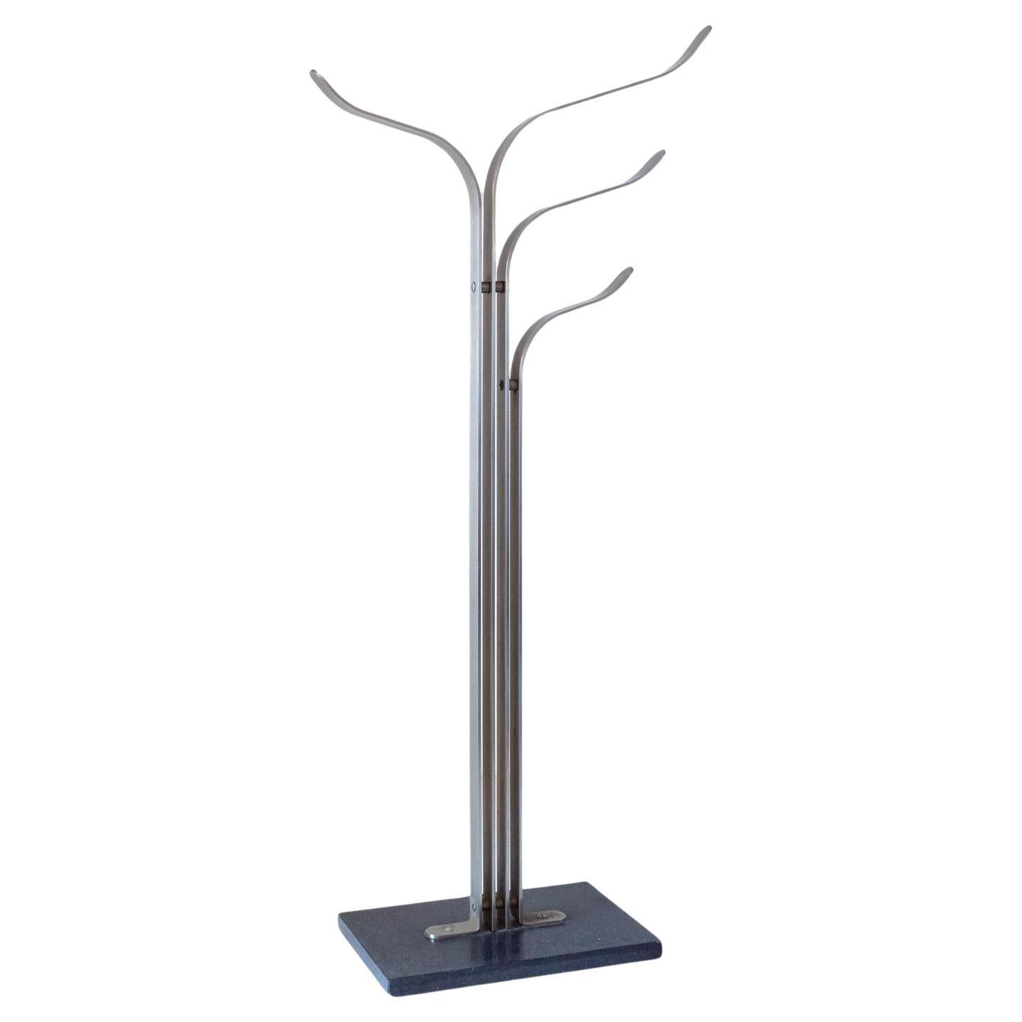 Appendiabiti italiano scultoreo di metà secolo, Acerbis Design