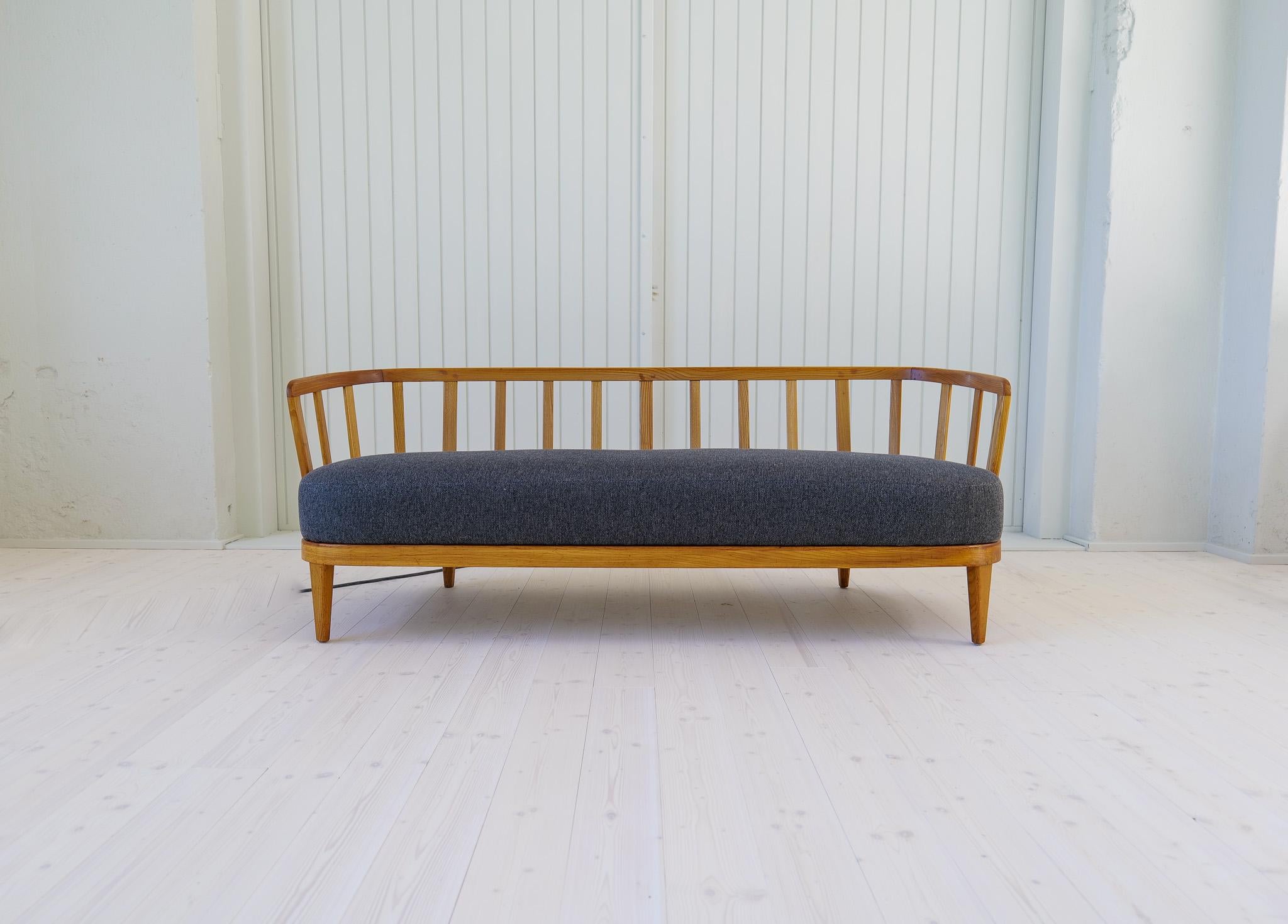Swedish Mid-Century Modern Sculptural Sofa Model 