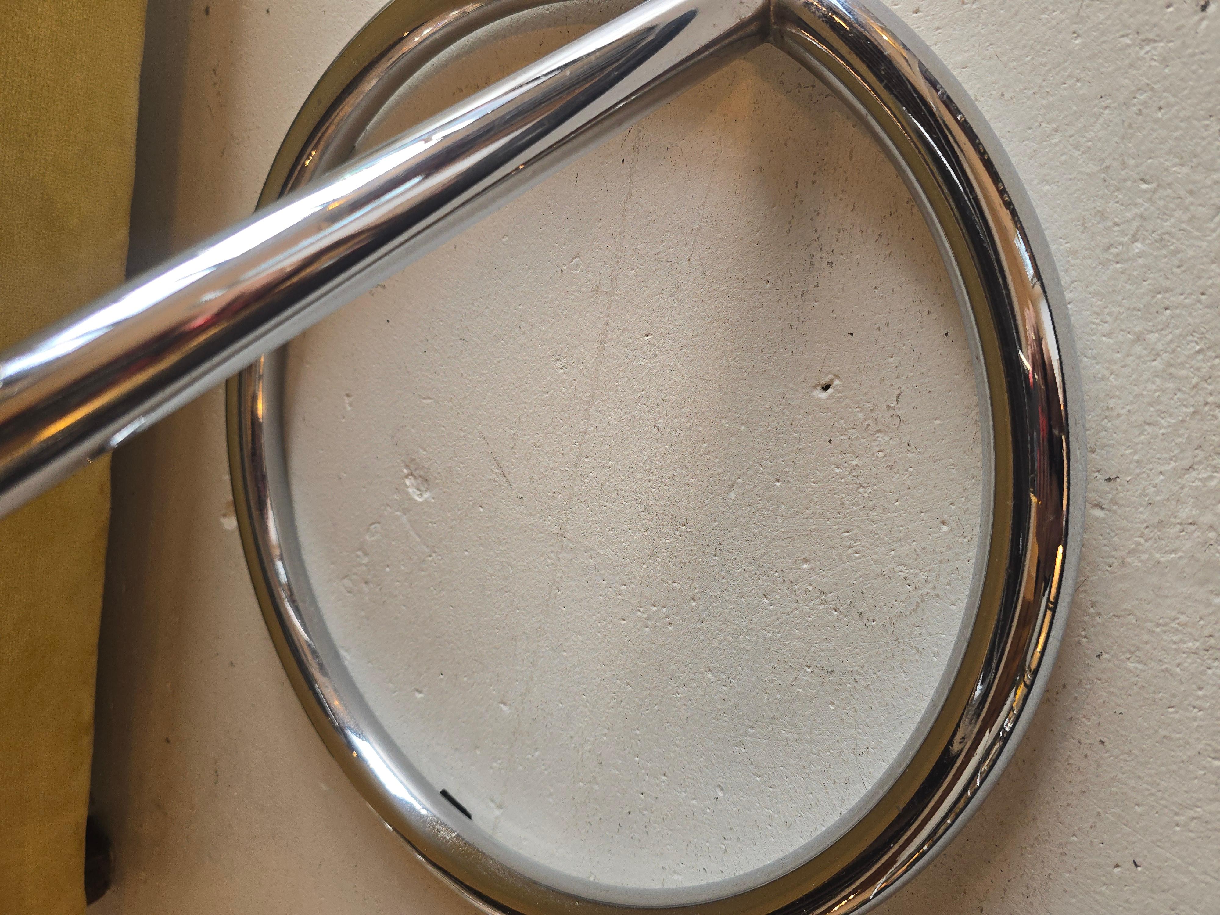 Midcentury Modern Sculptural Tubular Chrome Side Table with Tinted Glass In Good Condition In Toronto, ON