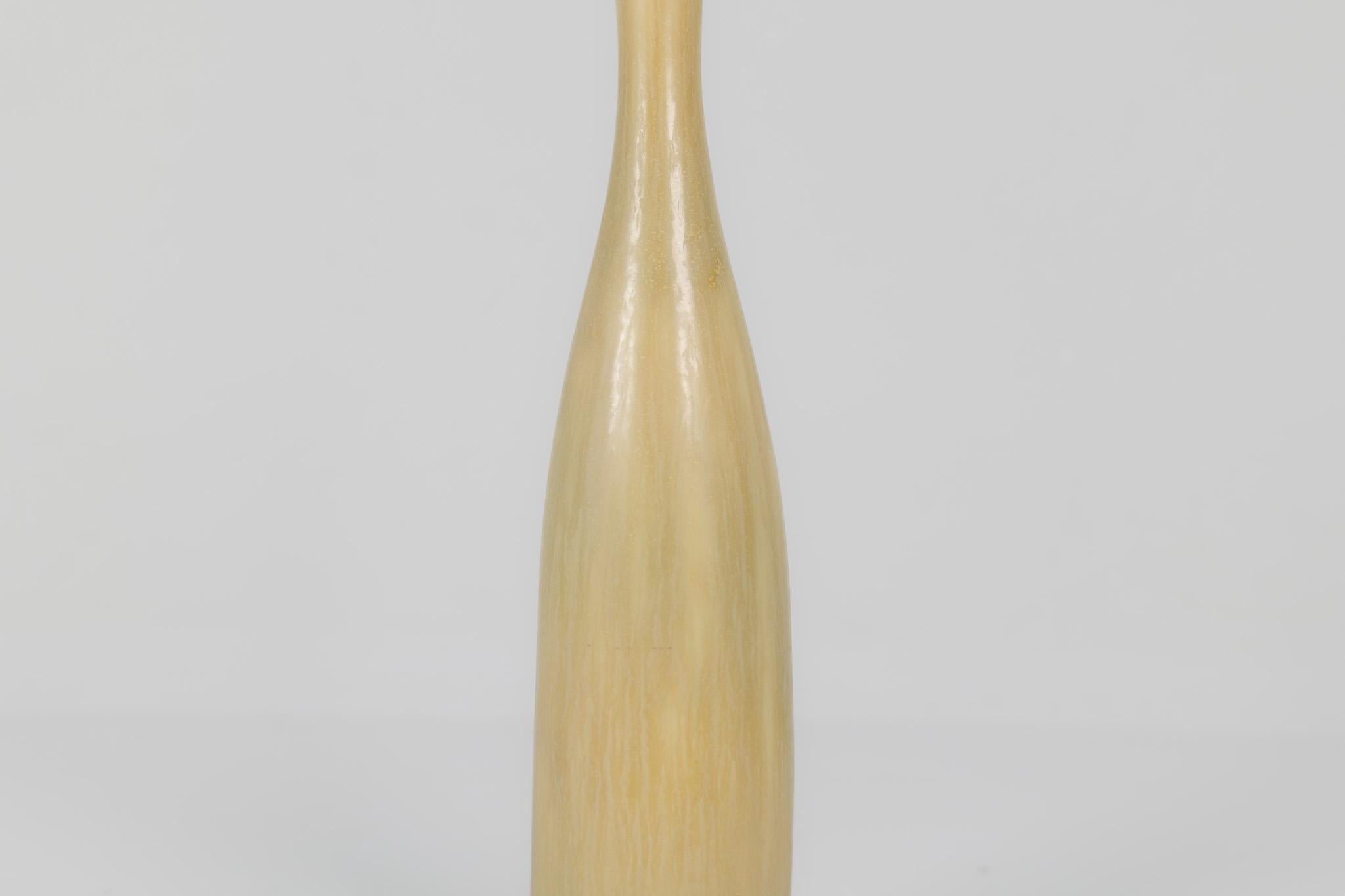 Midcentury Modern Sculptural Vase Rörstrand by Carl Harry Stålhane, Sweden, 1950 In Good Condition For Sale In Hillringsberg, SE