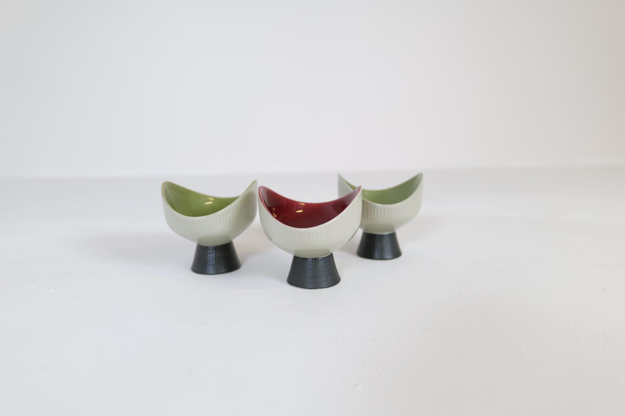 Midcentury Modern Set of 3 Bowls Bahia Carl-Harry Stålhane Rörstrand Sweden For Sale 1