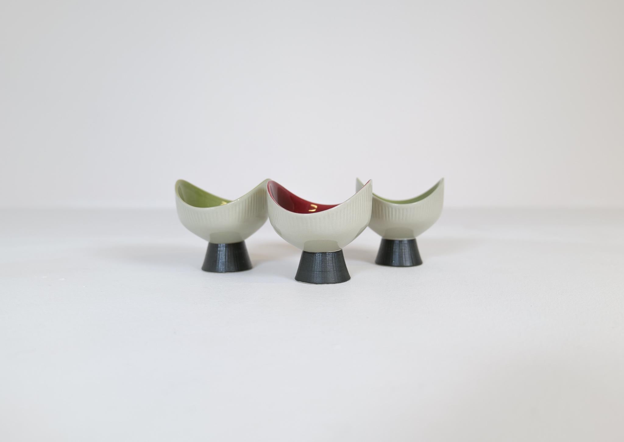 Ceramic Midcentury Modern Set of 3 Bowls Bahia Carl-Harry Stålhane Rörstrand Sweden For Sale