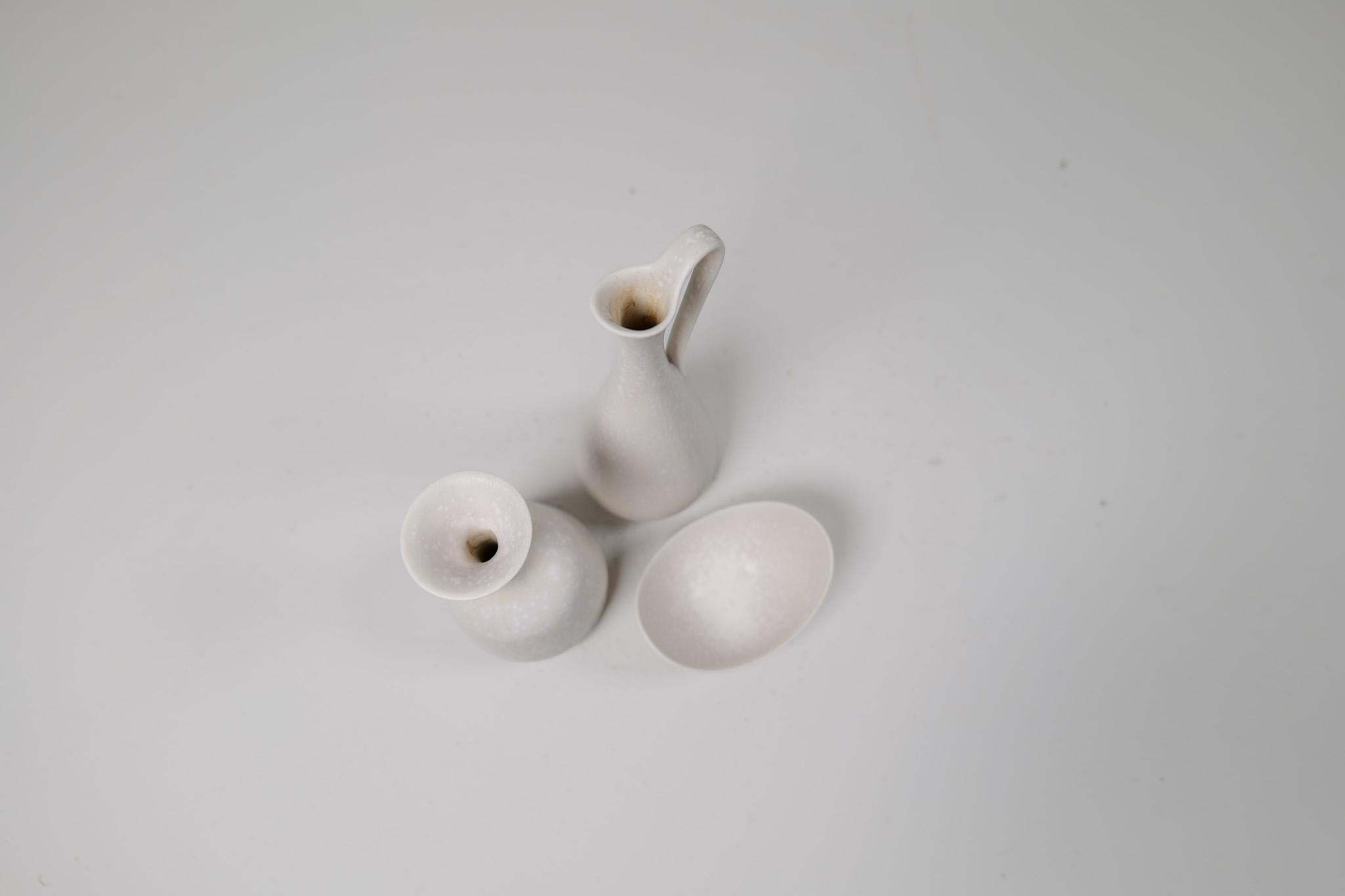 Mid-20th Century Midcentury Modern Set of 3 Ceramic Pieces Rörstrand Gunnar Nylund, Sweden, 1950s For Sale