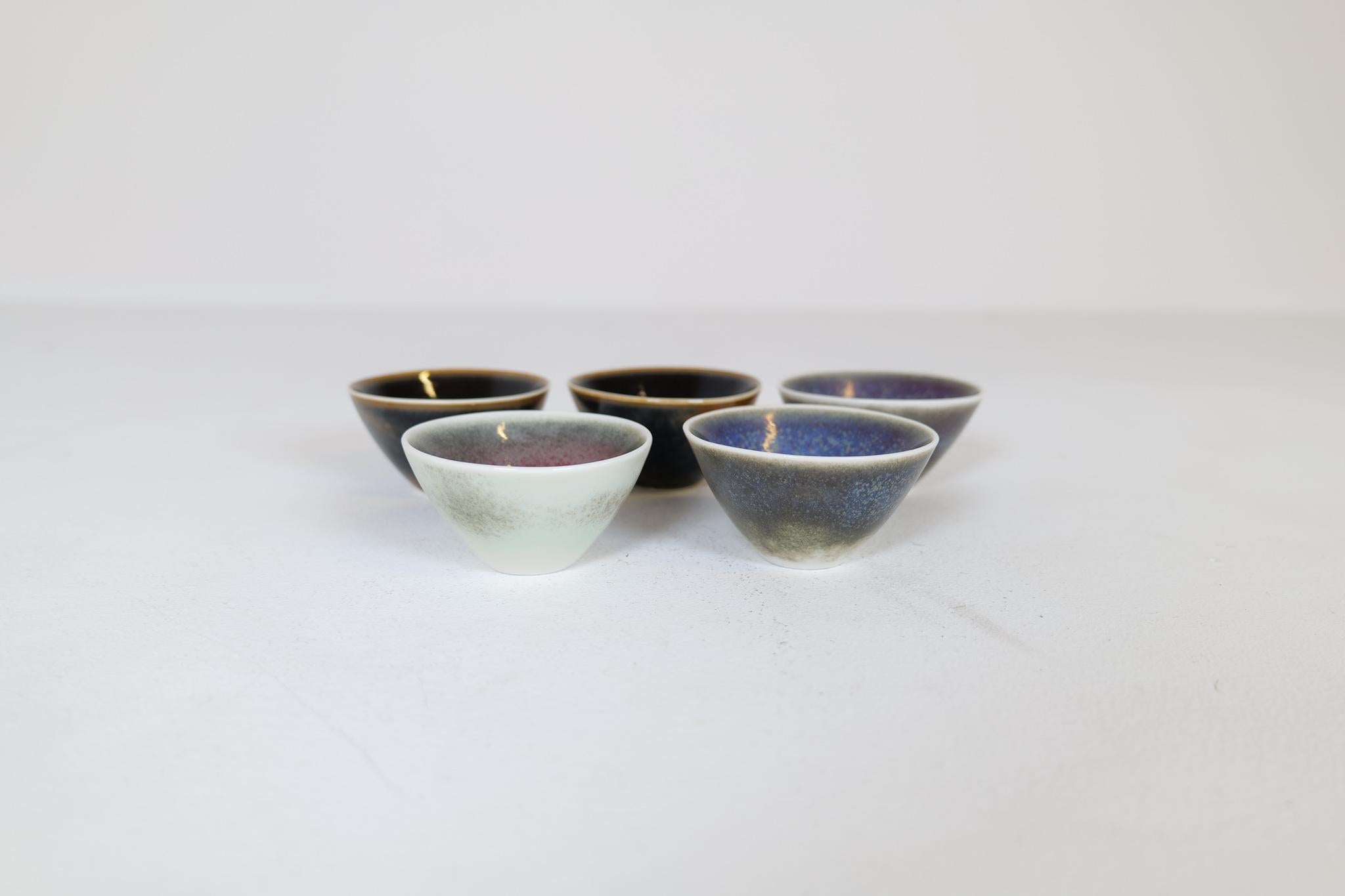 Mid-Century Modern Midcentury Modern Set of 5 Small Bowls Rörstrand Carl Harry Stålhane, Sweden For Sale