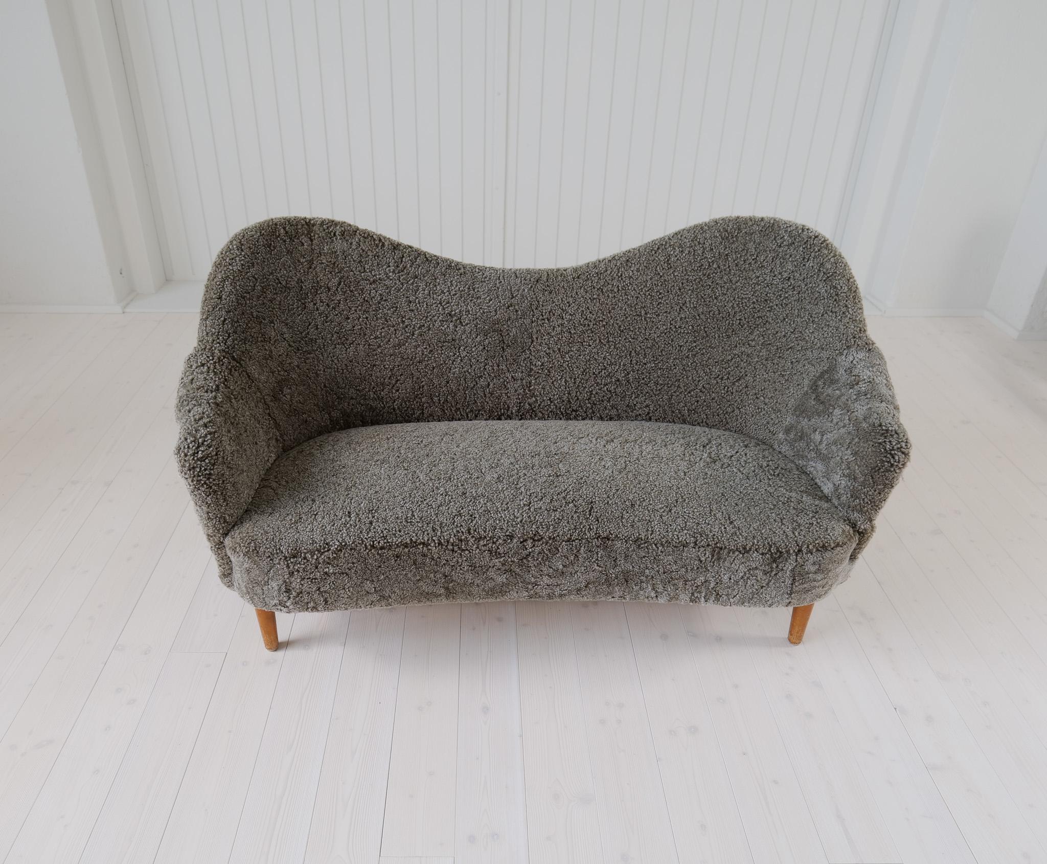 Midcentury Modern Sheepskin/Shearling Sofa Model 'Samspel