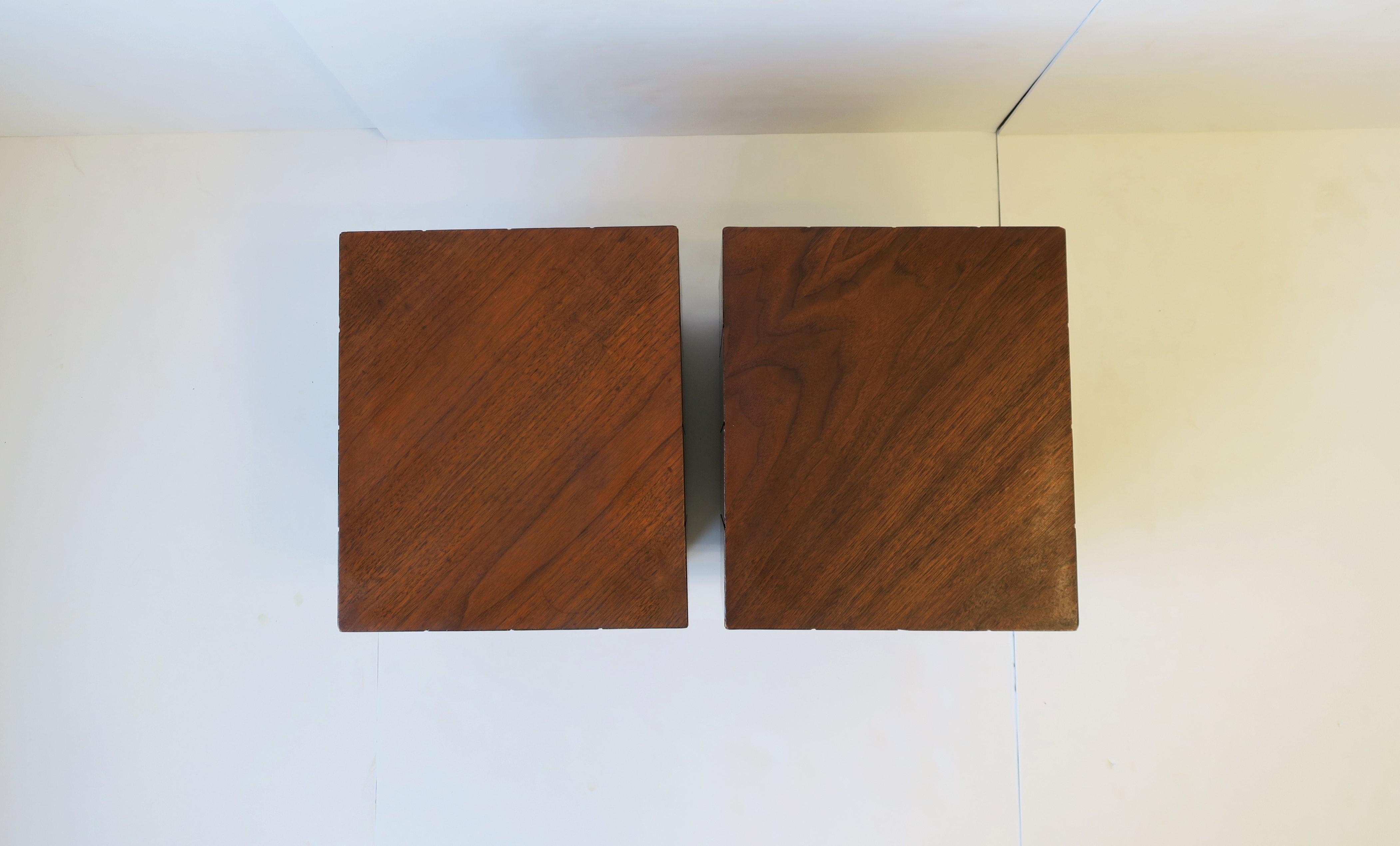20th Century Midcentury Modern Wood Side Drinks Cocktail or End Tables, Pair For Sale