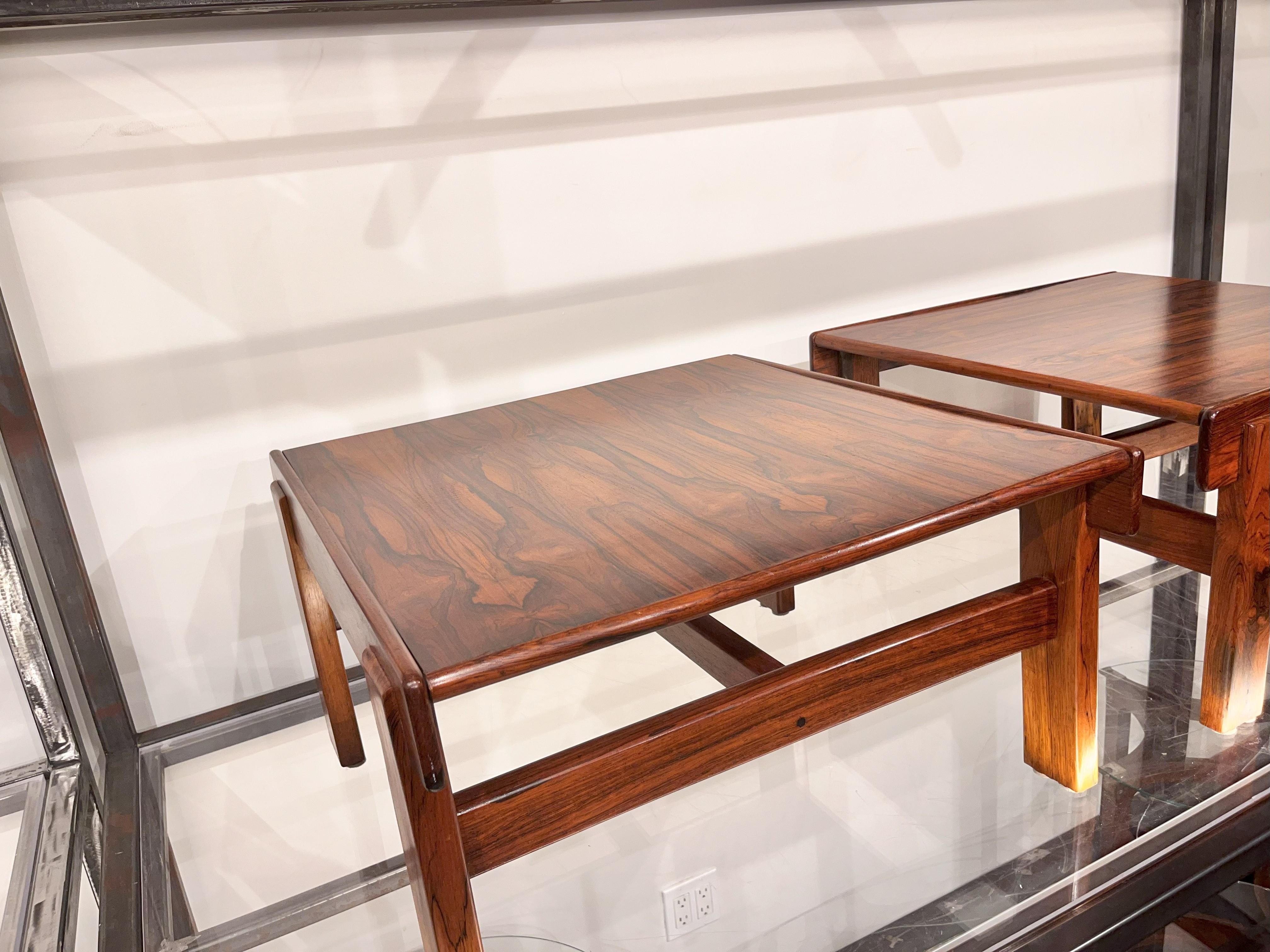 South American Midcentury Modern Side Table set in Hardwood by Jean Gillon, 1960s For Sale