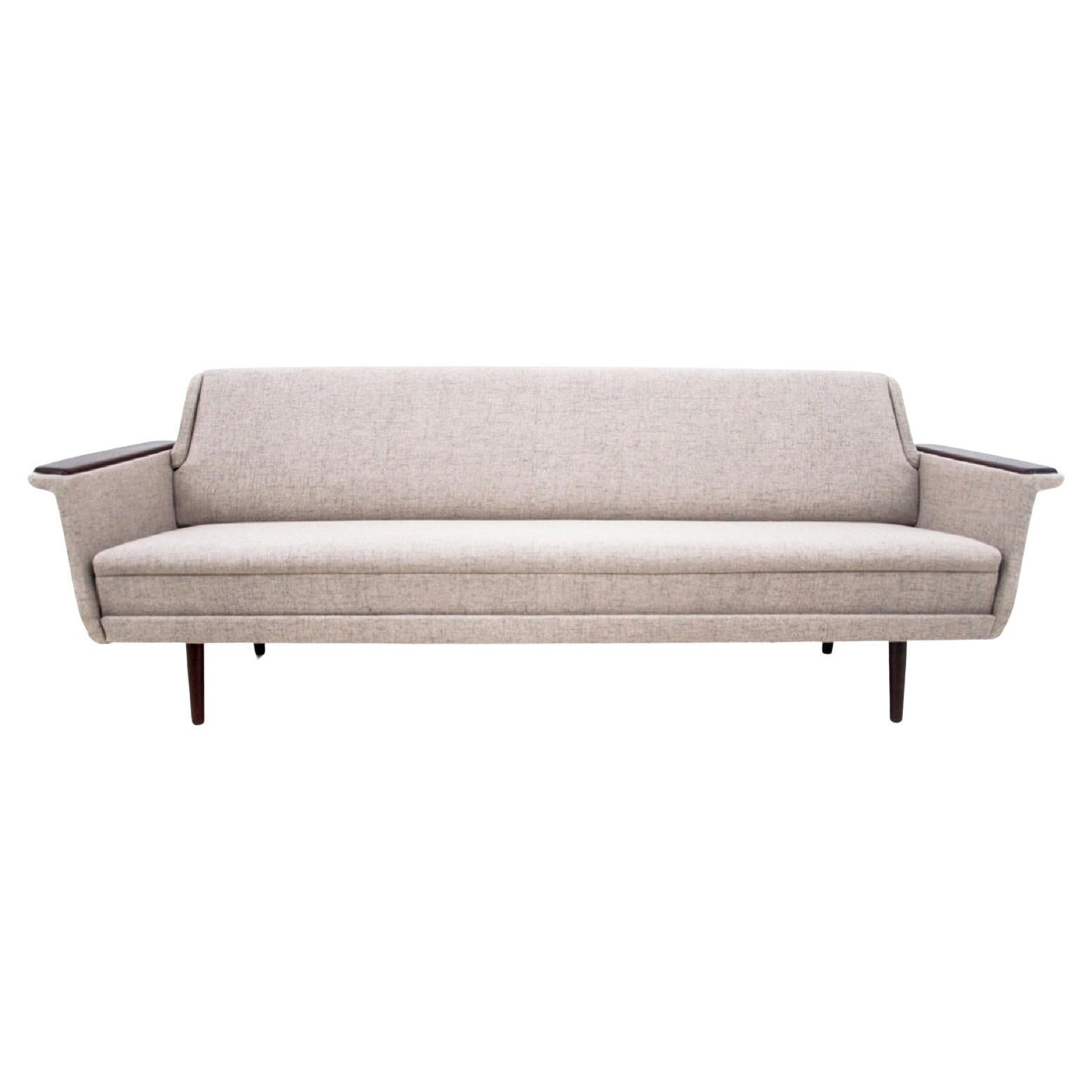 Modernes Sofa aus der Mitte des Jahrhunderts, Dänemark, 1960er Jahre. 