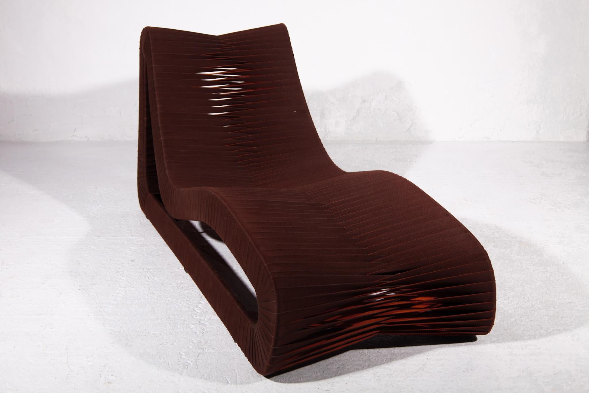 Hand-Crafted Mid-Century Modern Soft Ergodynamic Daybed, Lounge Chair For Sale
