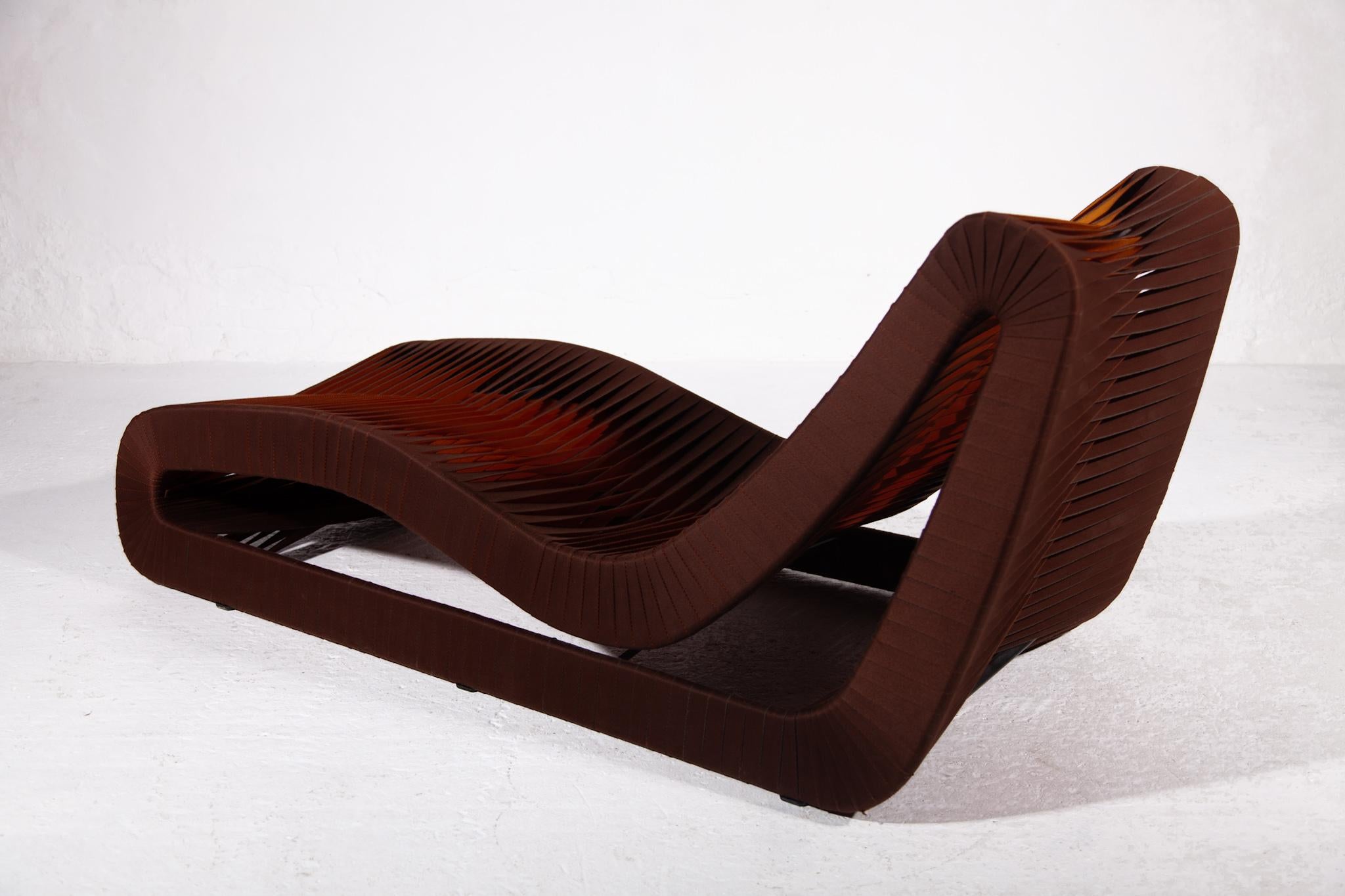 Mid-Century Modern Soft Ergodynamic Daybed, Lounge Chair For Sale 1