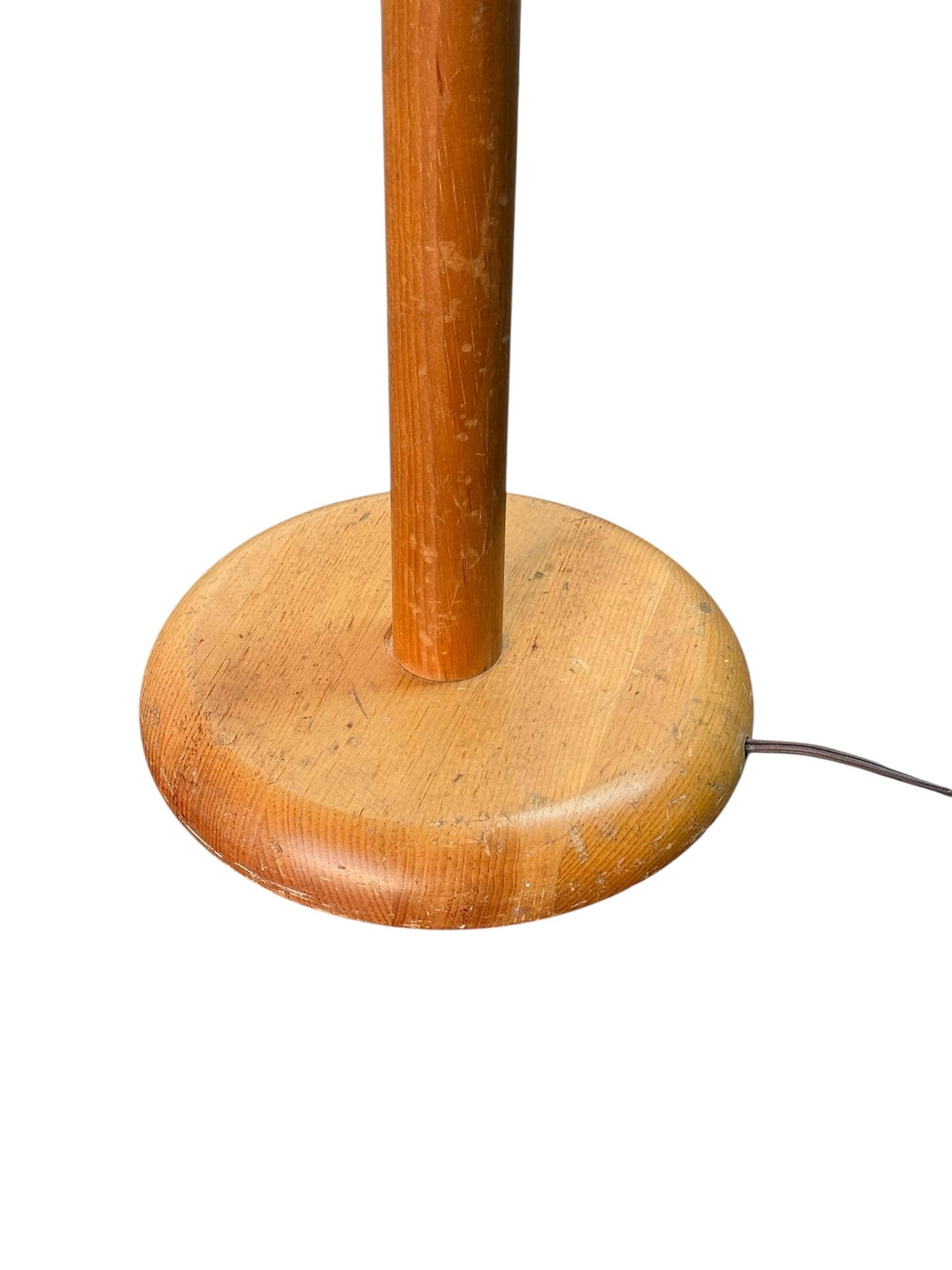 Midcentury Modern Solid Wood Floor Lamp with new Linen Shade For Sale 3