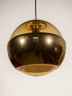 Midcentury Modern Space Age Peill and Putzler Gold Glass Globe Lamp, 1970s