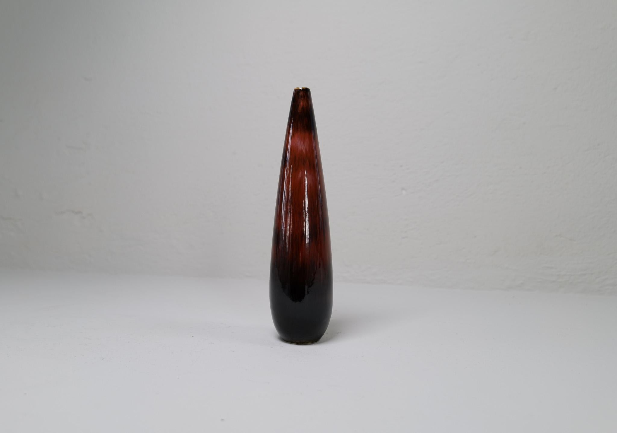 Moderne Steingutvase aus der Jahrhundertmitte Rörstrand Carl Harry Stålhane, Schweden, 1950er Jahre (Moderne der Mitte des Jahrhunderts) im Angebot