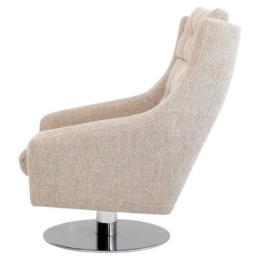 Hand-Crafted Midcentury Modern Style Lounge Chair with Swivel Base For Sale