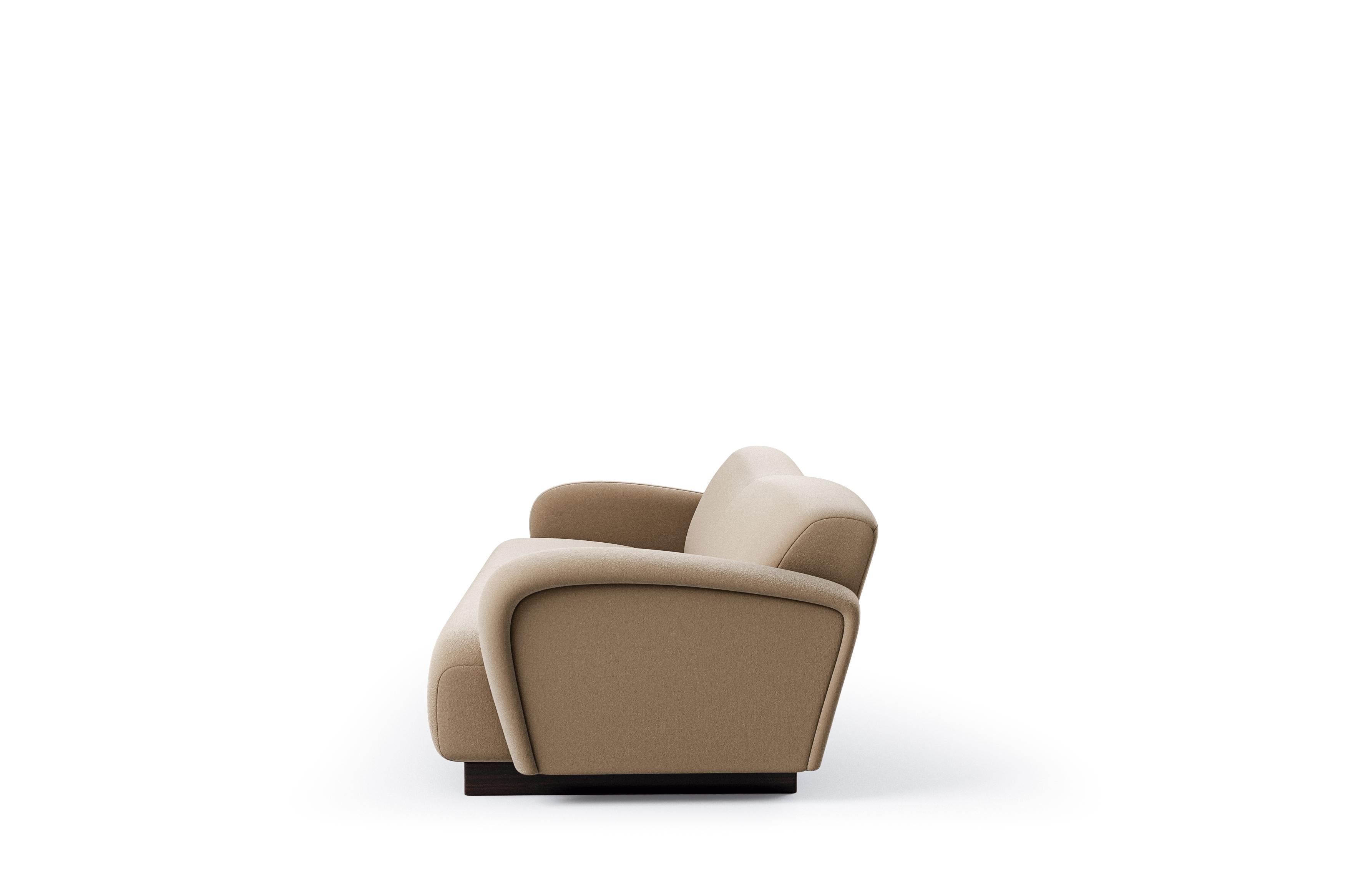 Midcentury Modern Style Sofa in Samt und Walnuss Basis (Portugiesisch) im Angebot