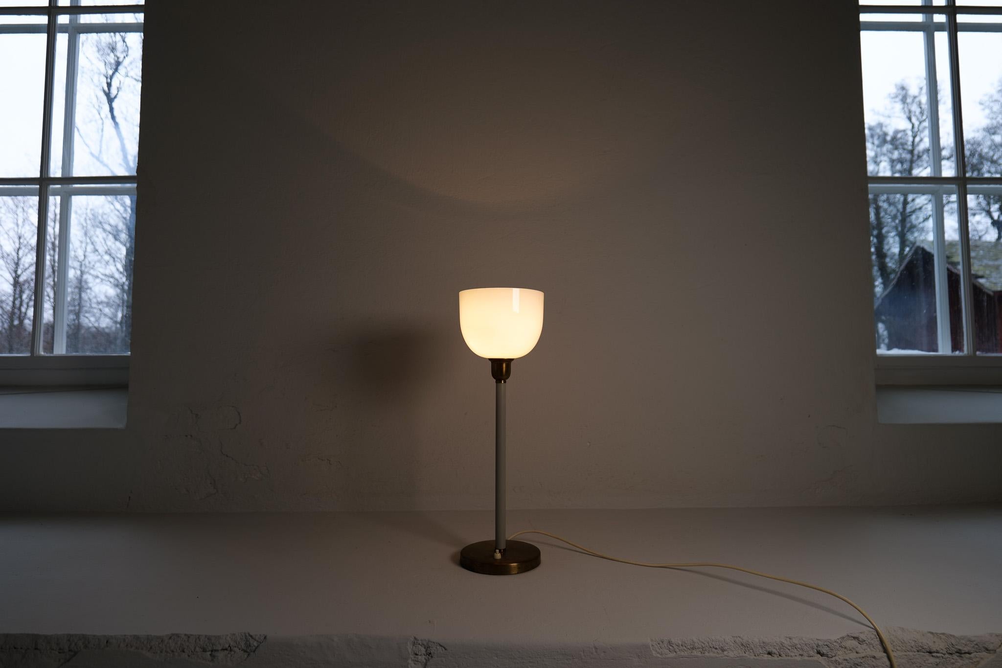 Mid-Century Modern Table Lamp ASEA Hans Bergström, Sweden, 1950s For Sale 9