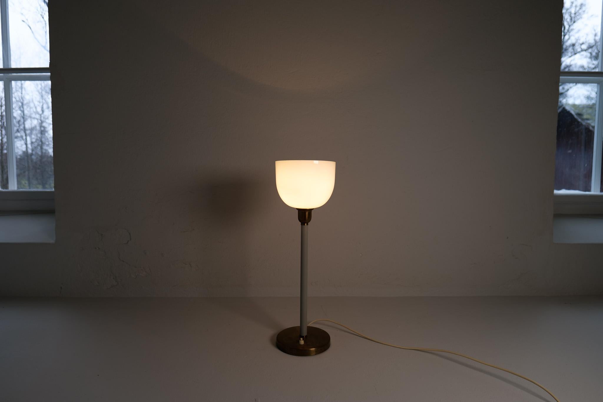 Mid-Century Modern Table Lamp ASEA Hans Bergström, Sweden, 1950s For Sale 10