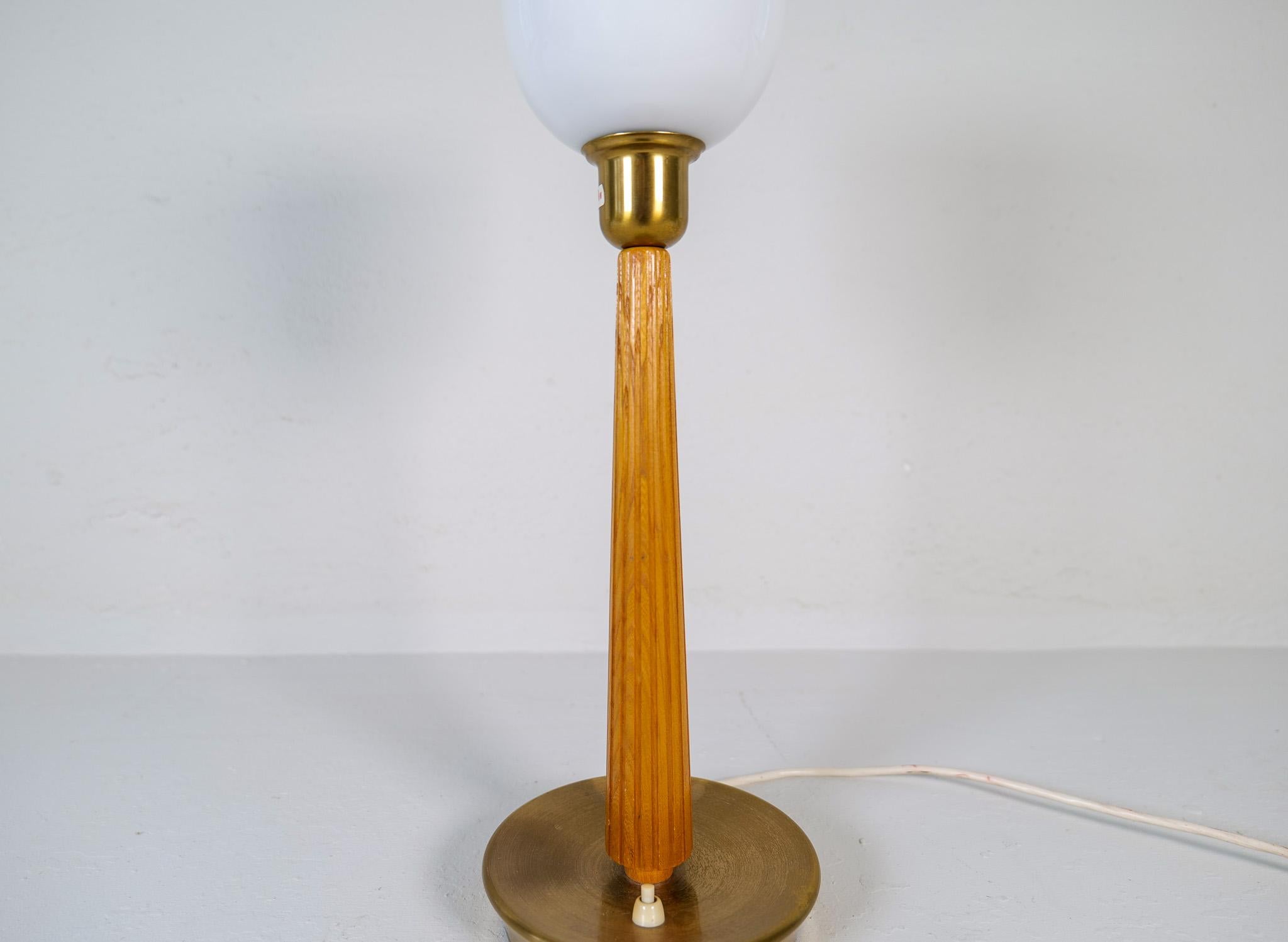Mid-Century Modern Table Lamp ASEA Hans Bergström, Sweden, 1950s For Sale 3