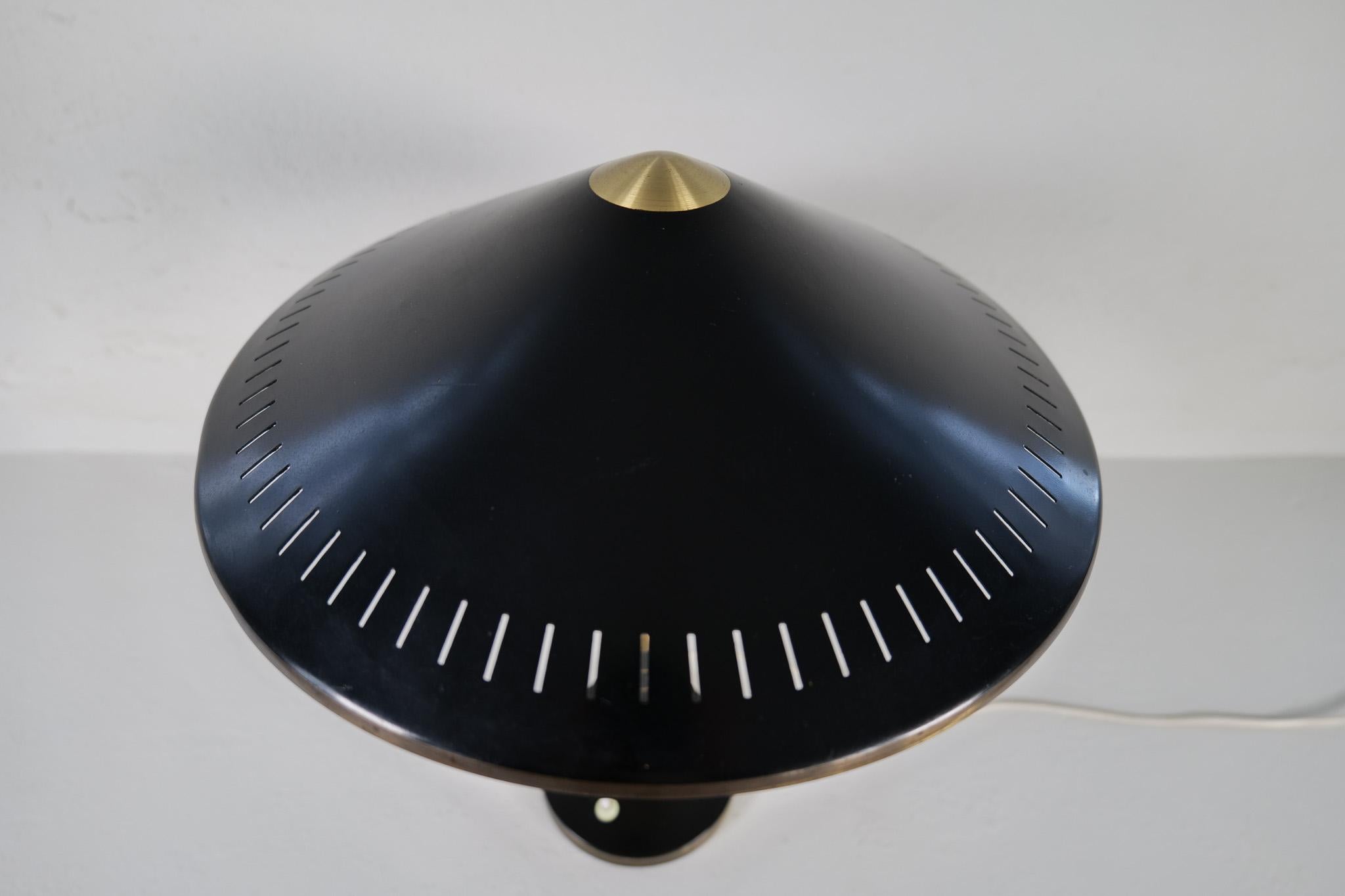 Midcentury Modern Table Lamp by Bent Karlby Produced by Lyfa in Denmark, 1956 In Good Condition For Sale In Hillringsberg, SE