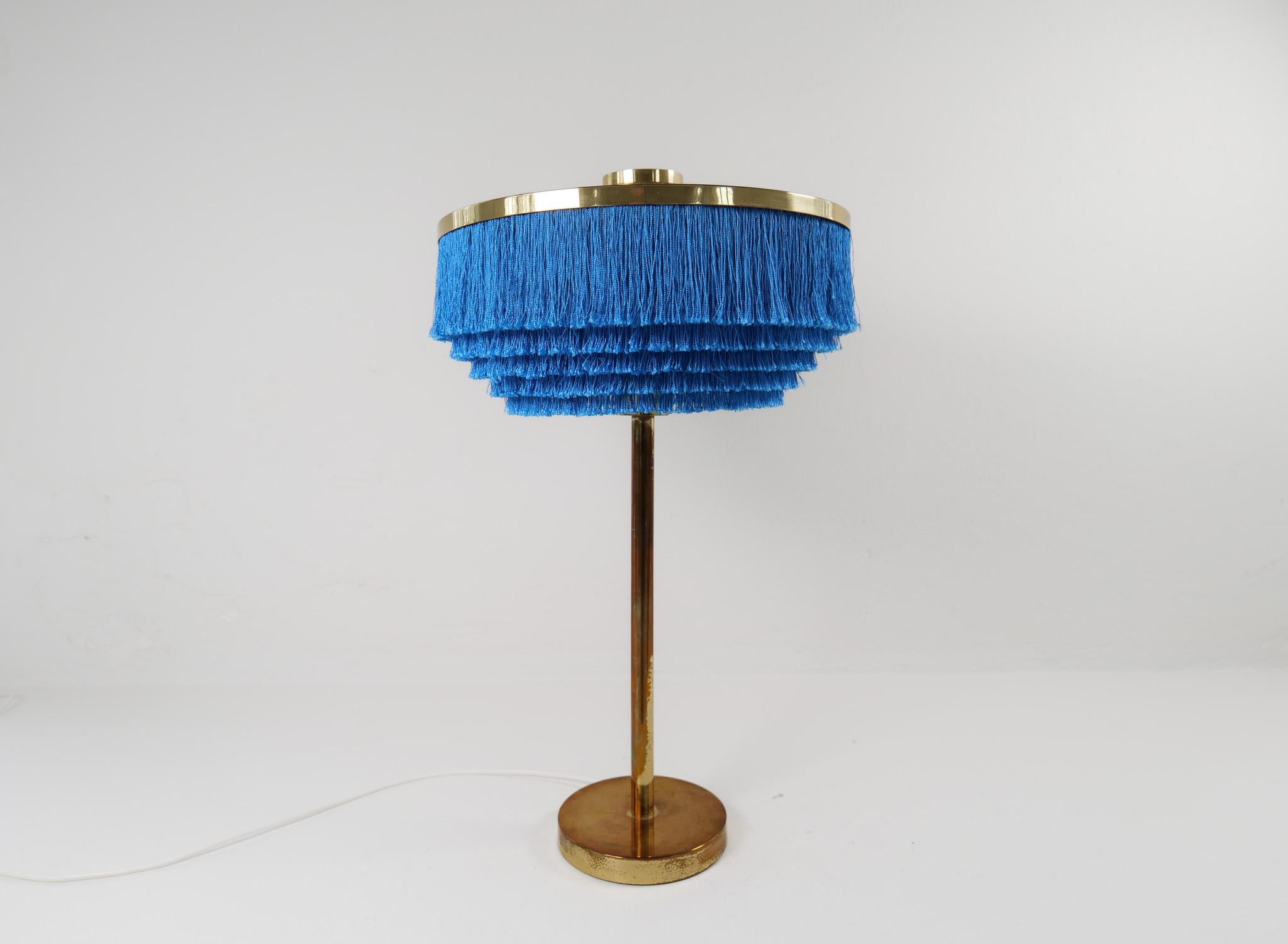Swedish Midcentury Modern Table Lamp Model B138 by Hans-Agne Jakobsson Sweden For Sale