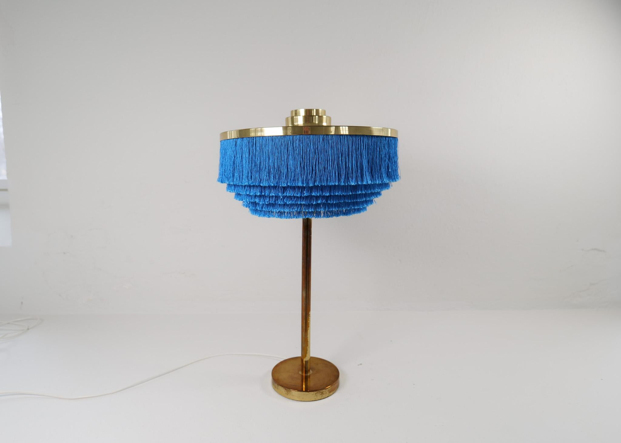 Midcentury Modern Table Lamp Model B138 by Hans-Agne Jakobsson Sweden In Good Condition For Sale In Hillringsberg, SE
