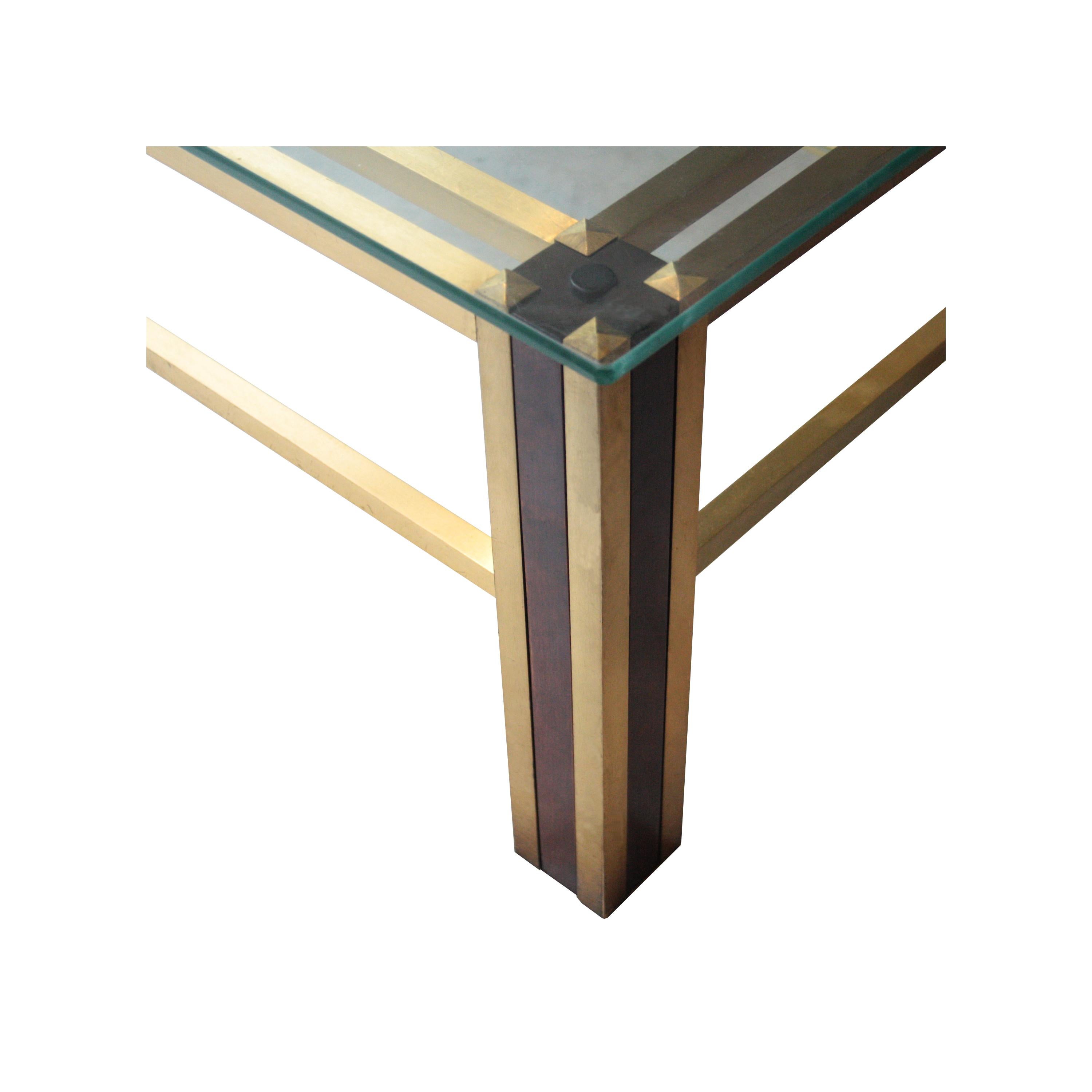 Fin du 20e siècle Table The Modernity avec structure en laiton et bois de noyer massif, France, 1970 en vente