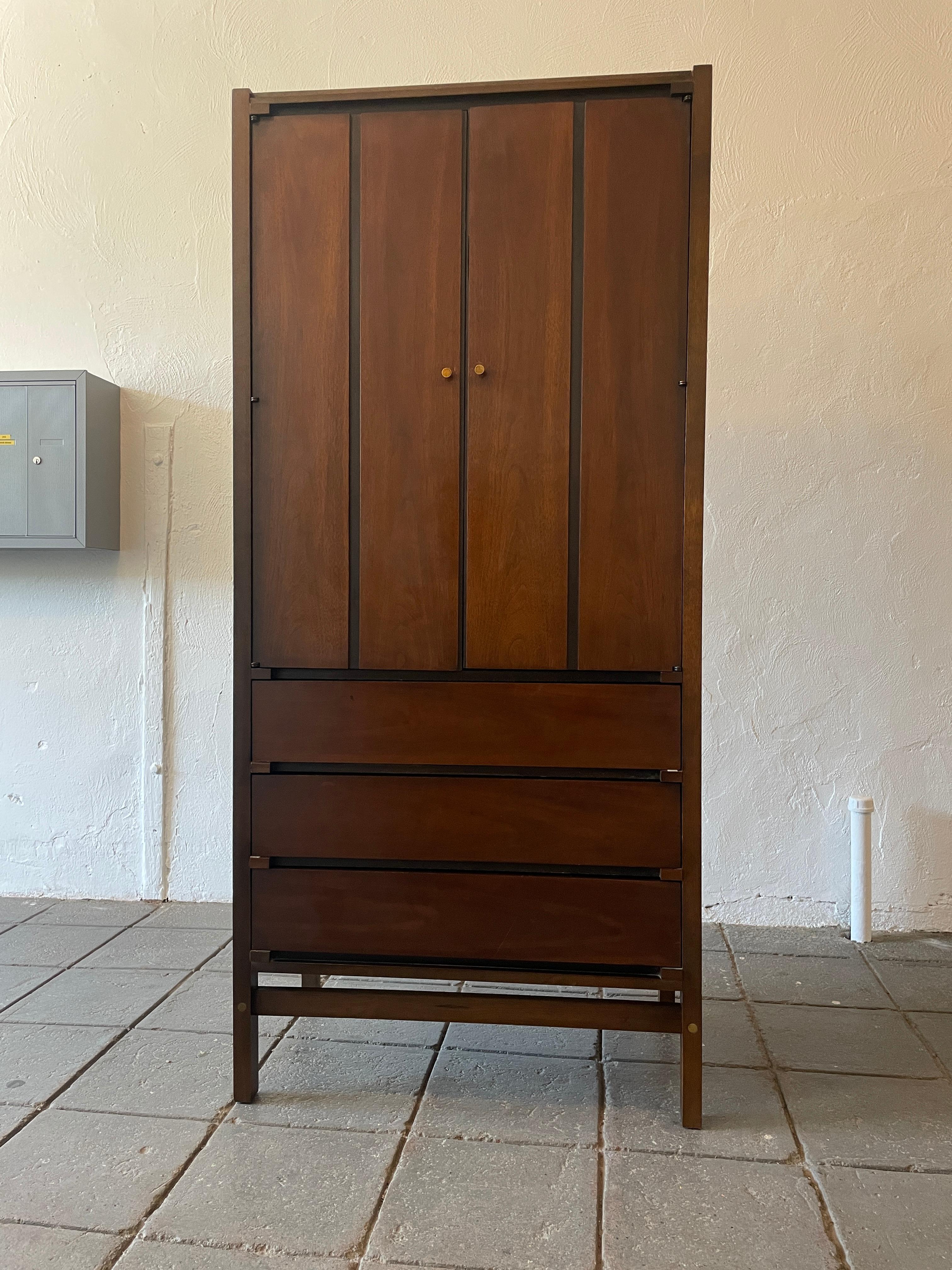 Mid-Century Modern Tall Walnut 3 Drawer Dresser Wardrobe by Lane In Good Condition For Sale In BROOKLYN, NY