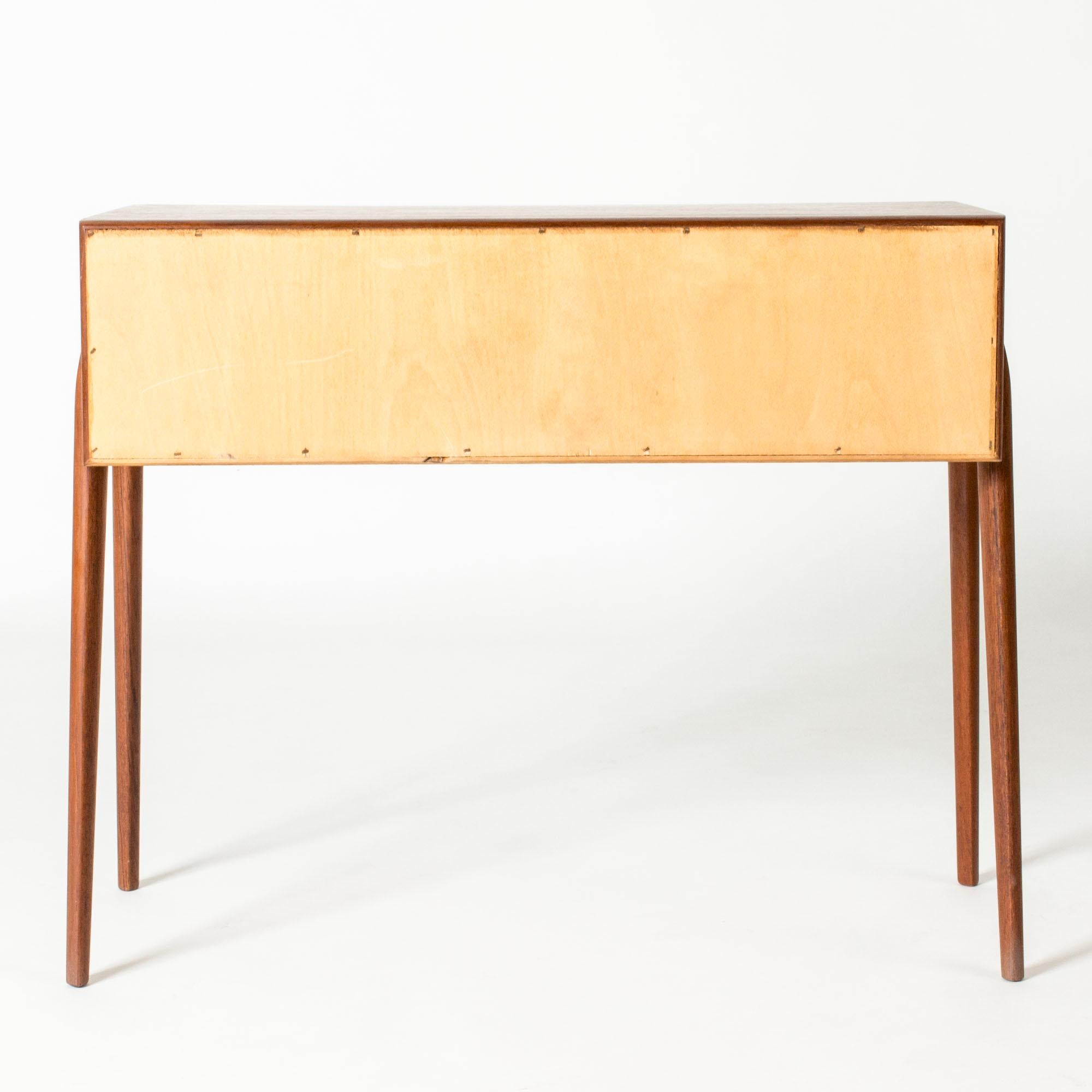 Tables de chevet en teck, Firma Glas & Trä, Suède, années 1950 en vente 1