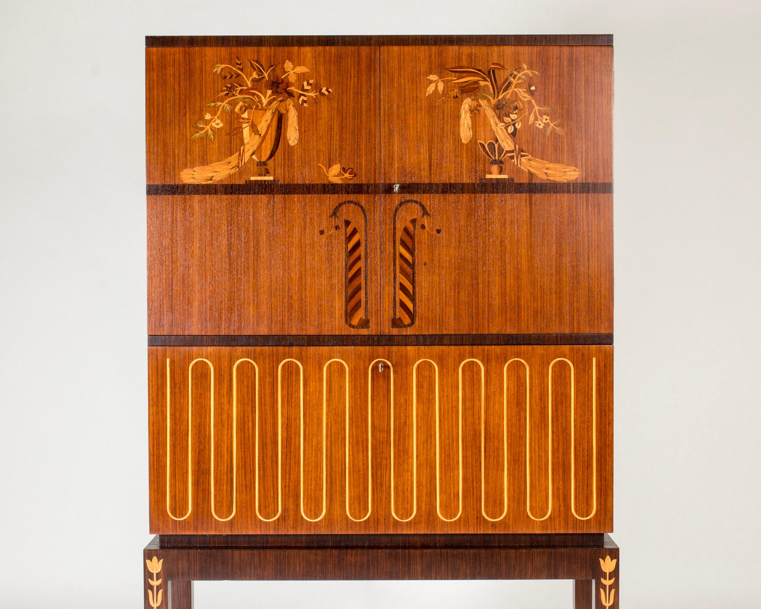 Einzigartiger Schrank von Axel Einar Hjorth, Schweden, Mid-Century Modern, 1930er Jahre (Skandinavische Moderne) im Angebot