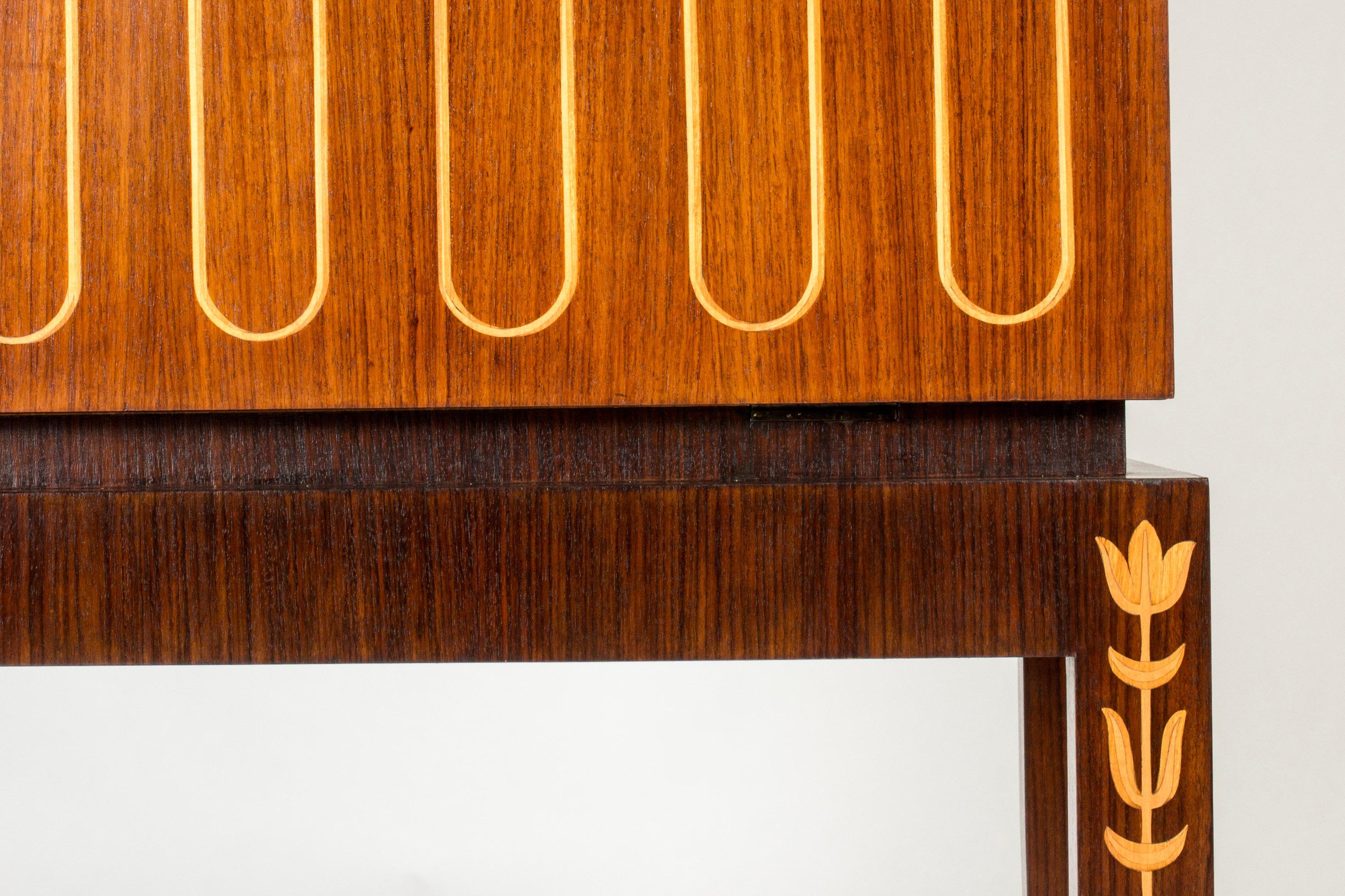 Einzigartiger Schrank von Axel Einar Hjorth, Schweden, Mid-Century Modern, 1930er Jahre im Angebot 1