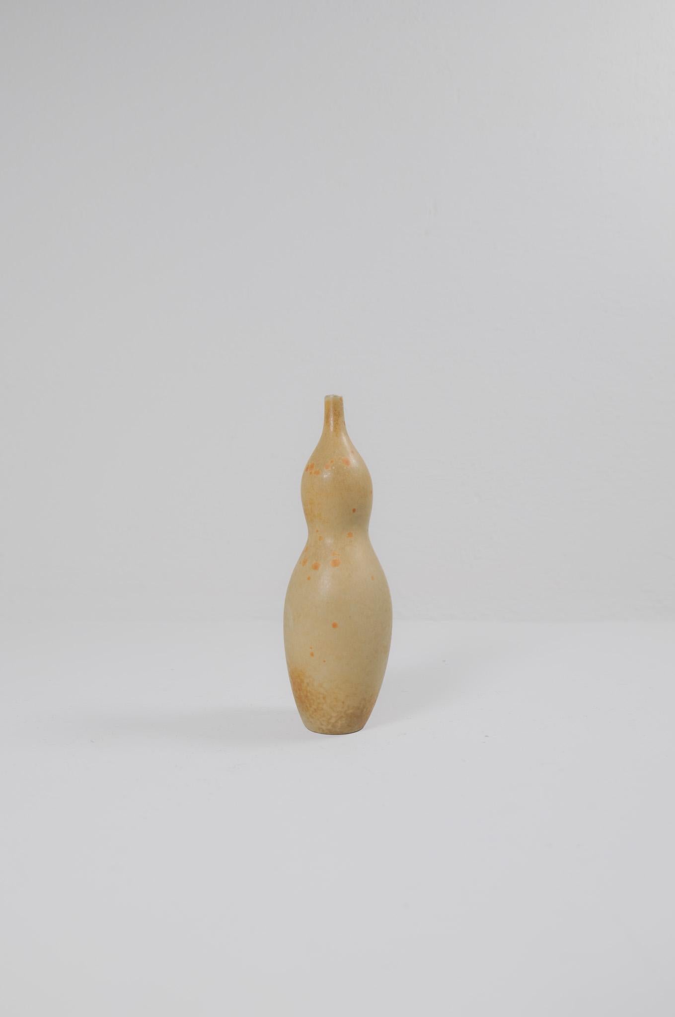 Midcentury Modern Unique Early Ceramic Vase Carl-Harry Stålhane Rörstrand Schweden im Zustand „Gut“ im Angebot in Hillringsberg, SE
