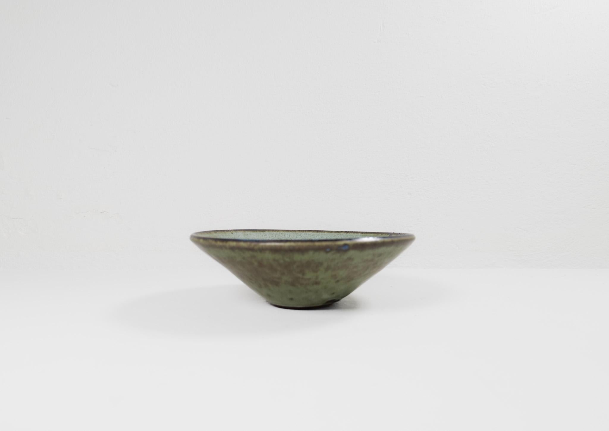 Midcentury Modern Unique Large Ceramic Bowl Carl-Harry Stålhane Rörstrand Sweden For Sale 4