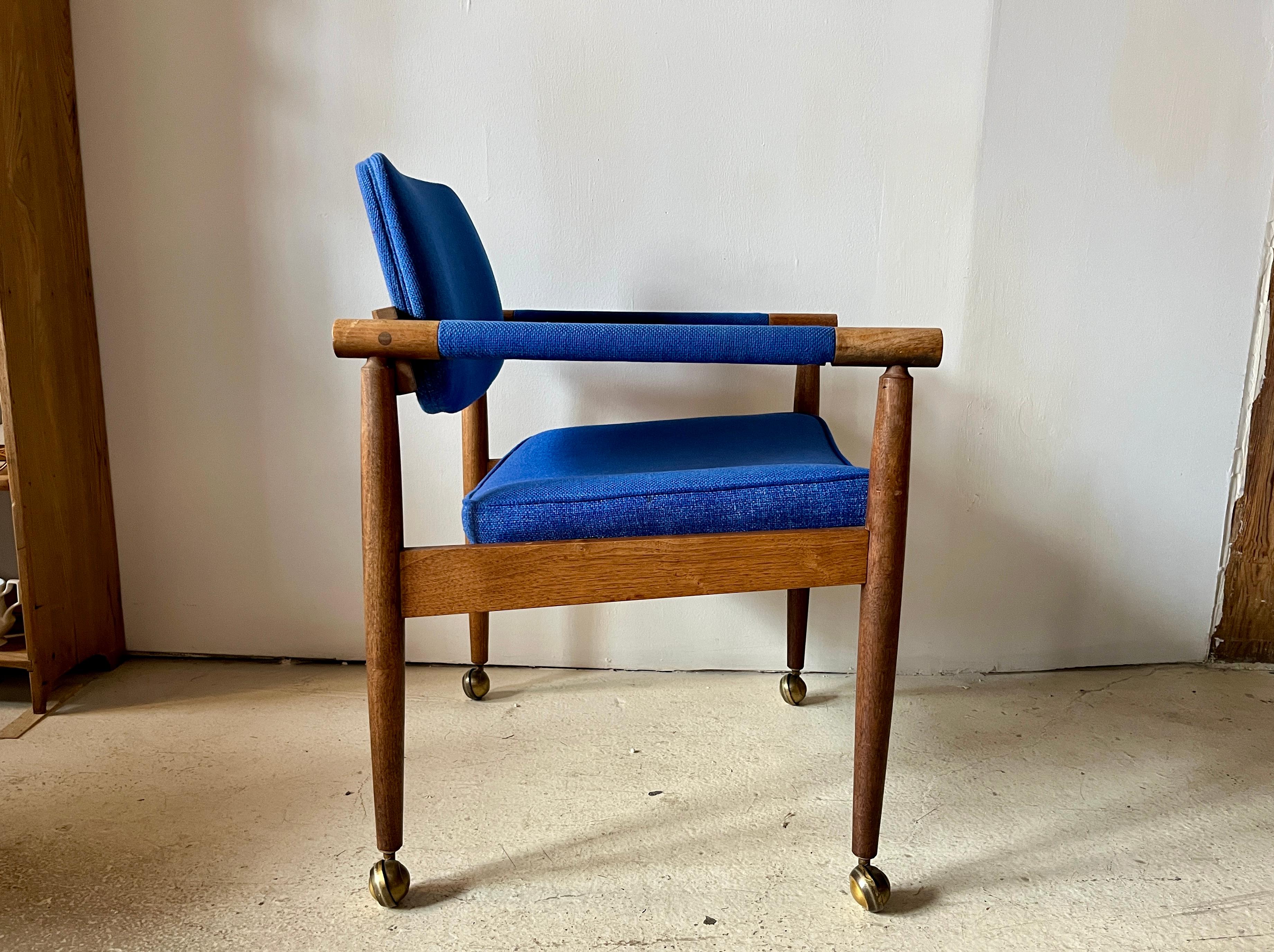 Upholstery Midcentury Modern Upholstered Wood Armchair on Castors For Sale