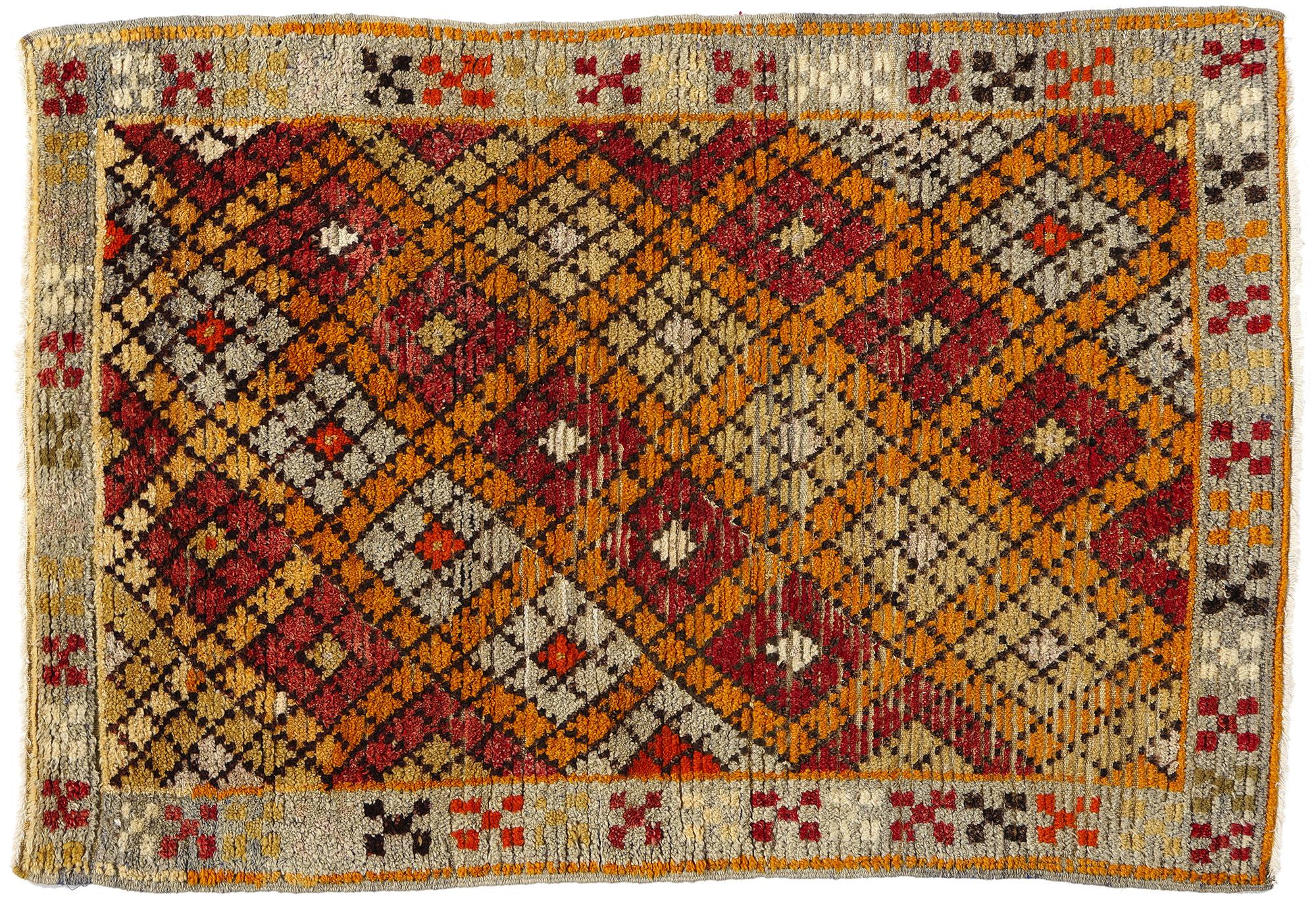 Moderner türkischer Oushak-Teppich aus der Jahrhundertmitte  im Angebot 3
