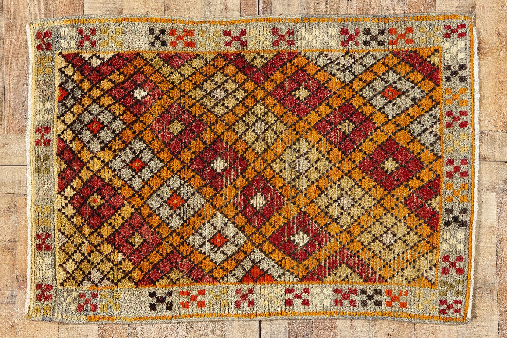 Moderner türkischer Oushak-Teppich aus der Jahrhundertmitte  im Angebot 2