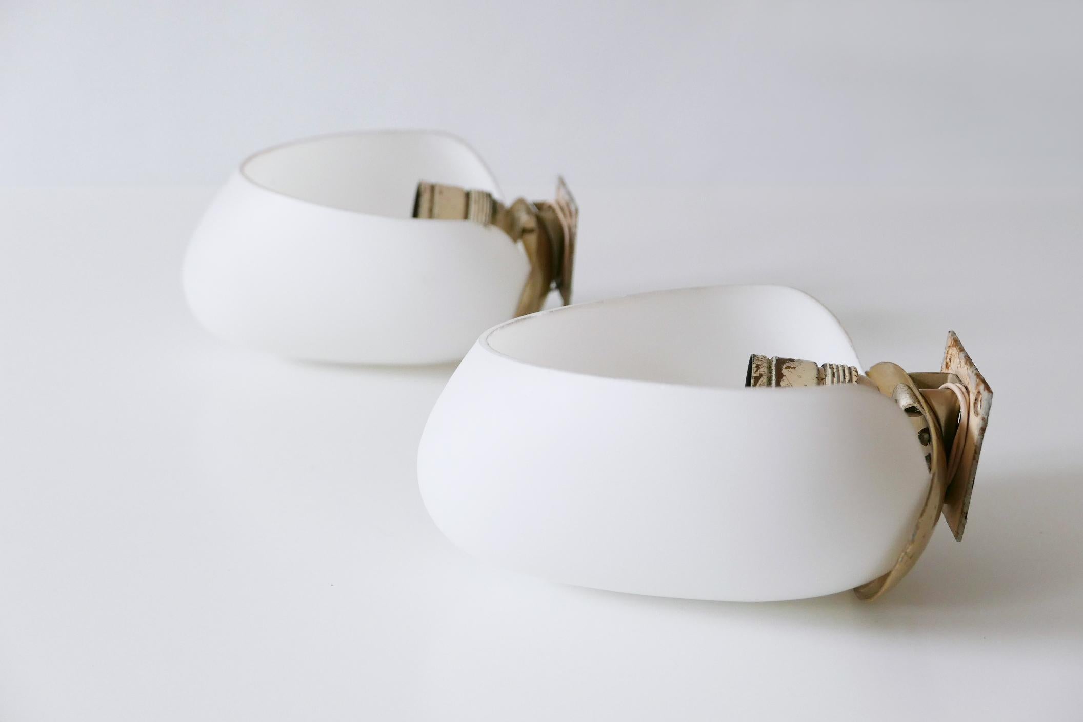 Mid-Century Modern Wall Lamps Corno, Wilhelm Wagenfeld for Peill & Putzler, 1952 For Sale 8