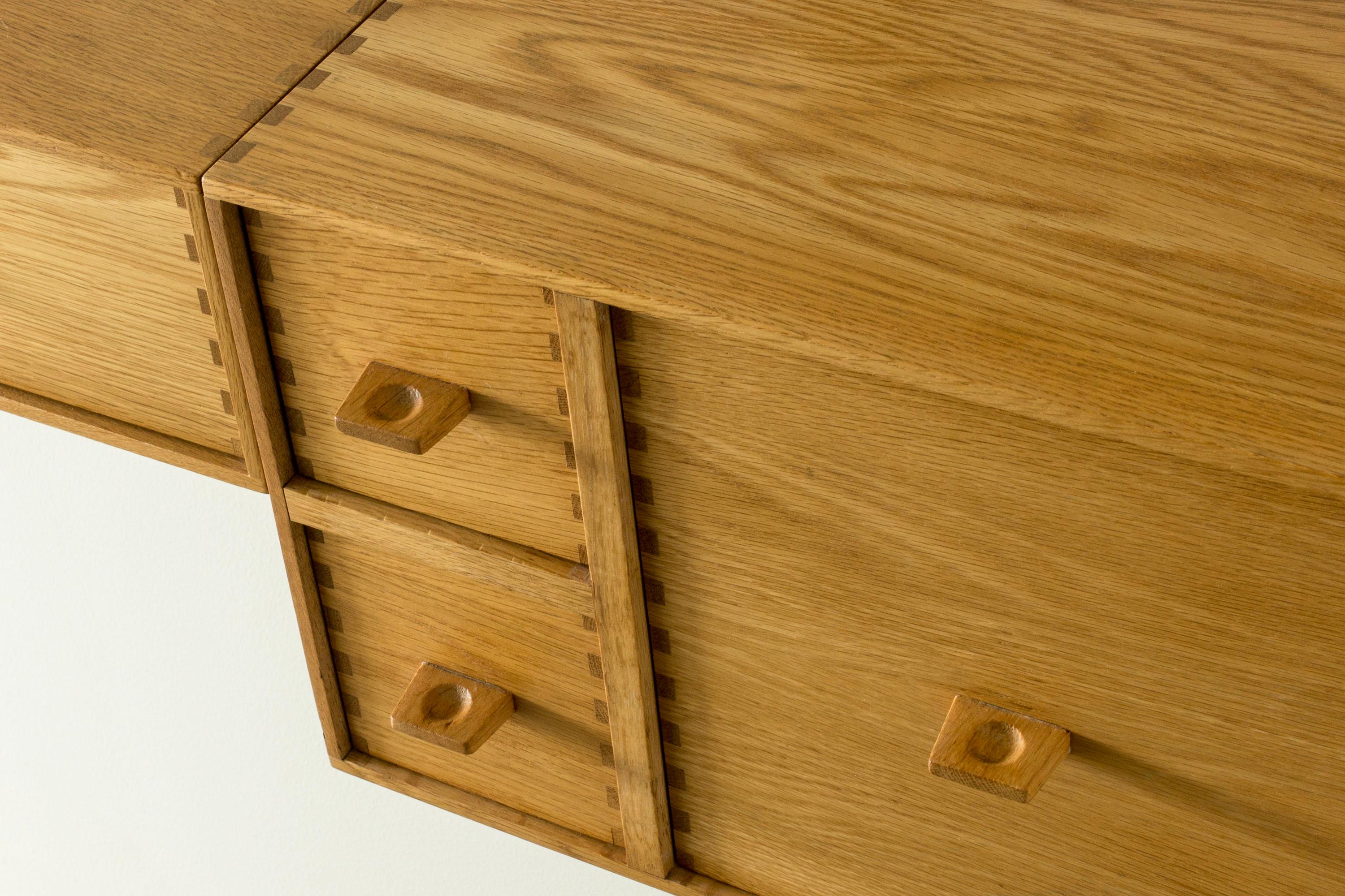 Midcentury Modern Wall Mounted Dressing Table from Luxus, Sweden, 1960s In Good Condition For Sale In Stockholm, SE