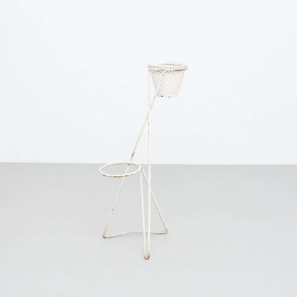 Mid-20th Century MidCentury Modern White Metal French Plant Stand in the Style of Mathieu Matégot For Sale