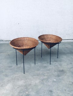 Midcentury Modern Wicker Tripod Baskets, 1960's Netherlands