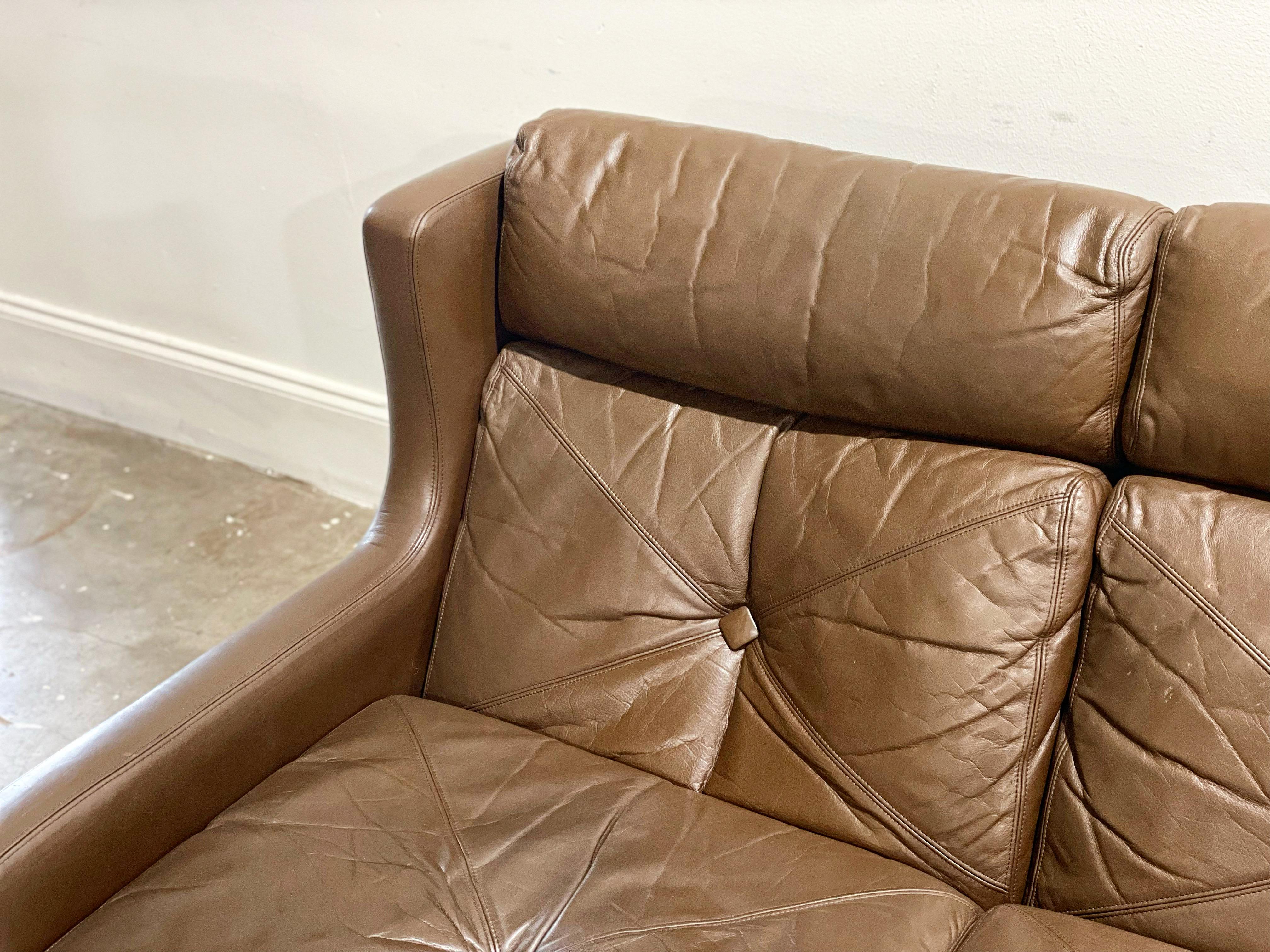 Mid-Century Modern Wingback Leather Sofa, Chocolate Brown In Good Condition In Decatur, GA