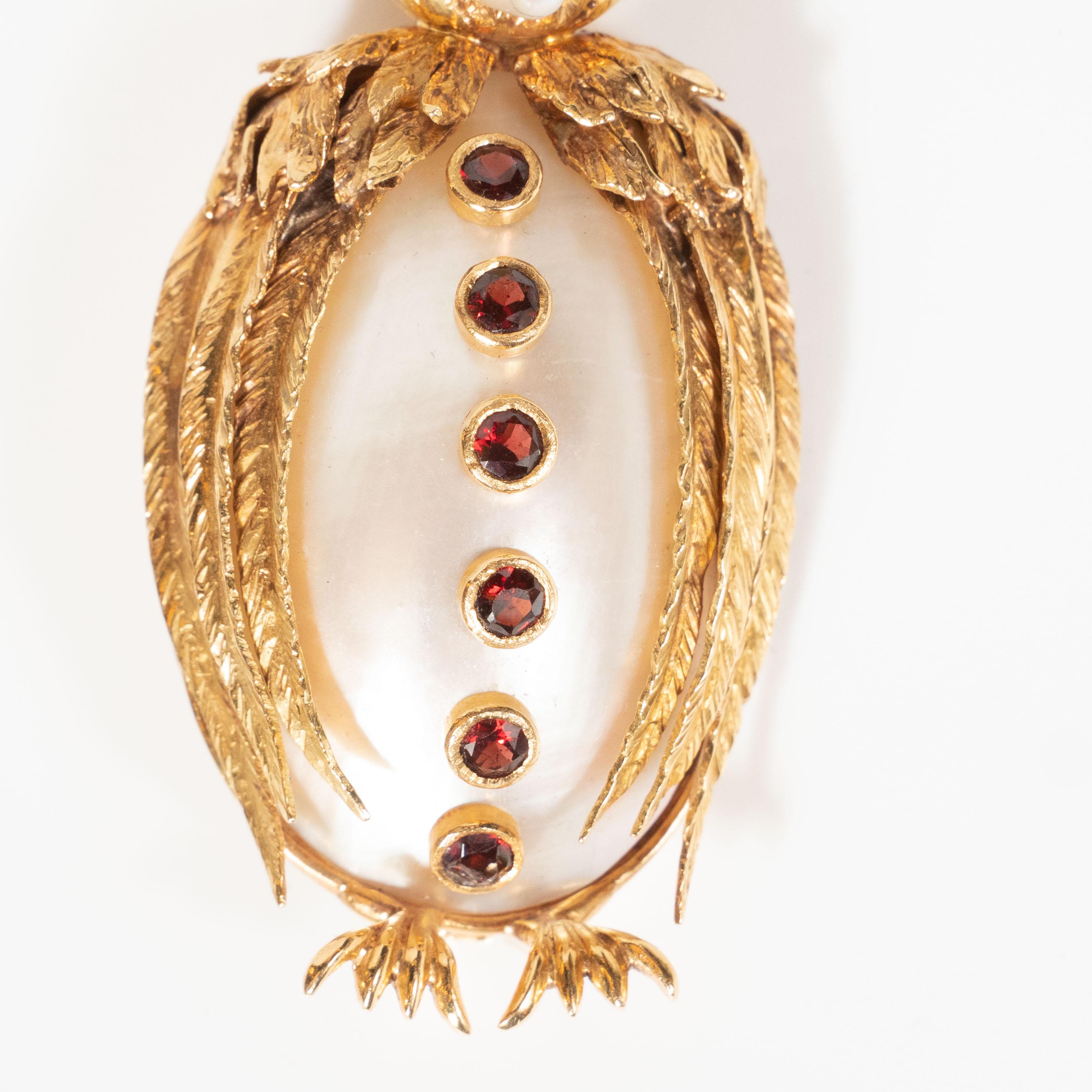 Midcentury Modernist Freshwater Pearl Garnet Gold Owl In Excellent Condition For Sale In New York, NY