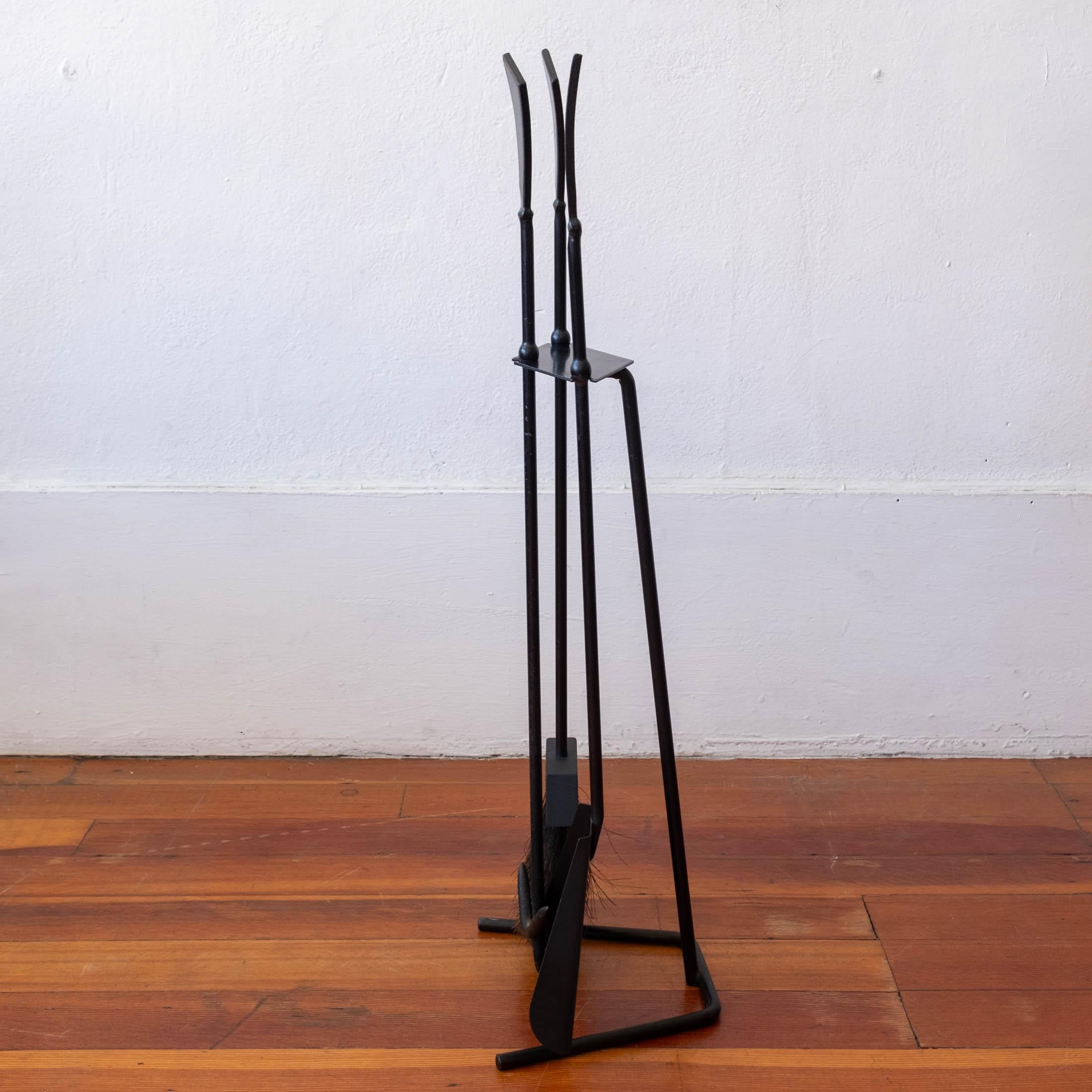 Midcentury Modernist Iron Fire Place Tool Set In Good Condition In San Diego, CA