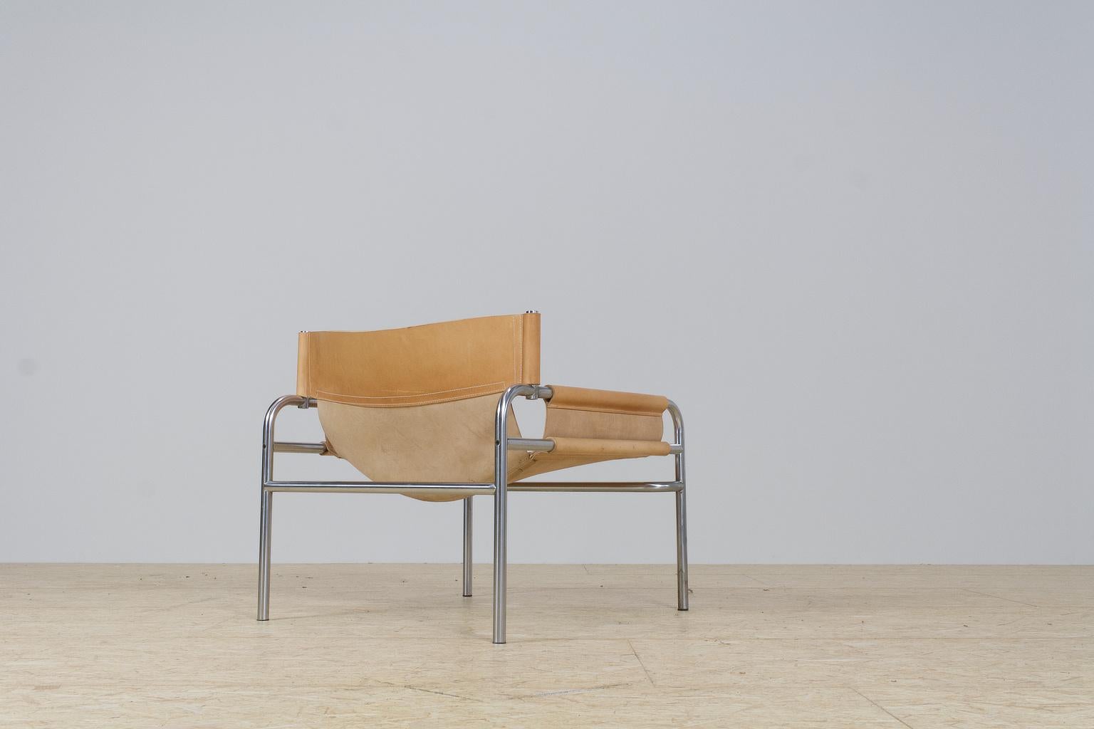 Dutch Mid-Century Modernist Lounge Chairs in Saddle Leather by Walter Antonis, 1974 For Sale
