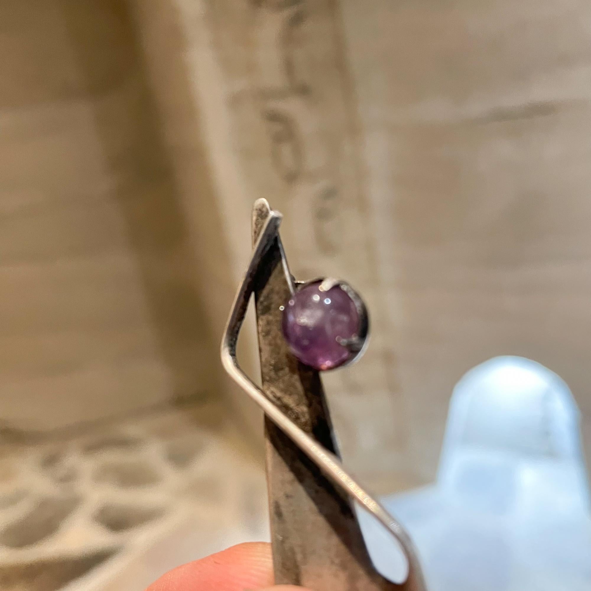 1970s Sculptural Sterling Silver Amethyst Brooch Pin Mexican Modernist In Good Condition For Sale In Chula Vista, CA