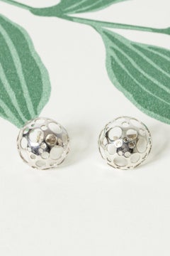 Midcentury Modernist silver "Ladybird" earrings by Liisa Vitali, Finand, 1970s