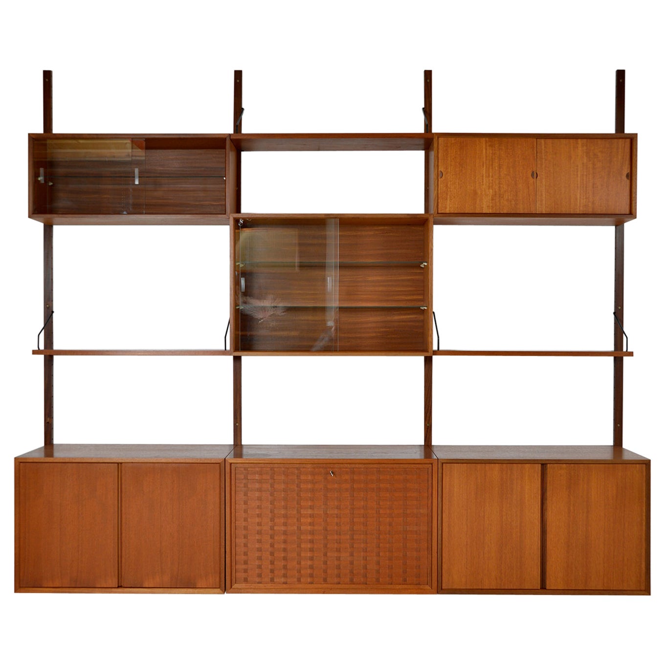 Midcentury Modular Danish Royal System Teak Wall Unit Shelving by Poul Cadovius