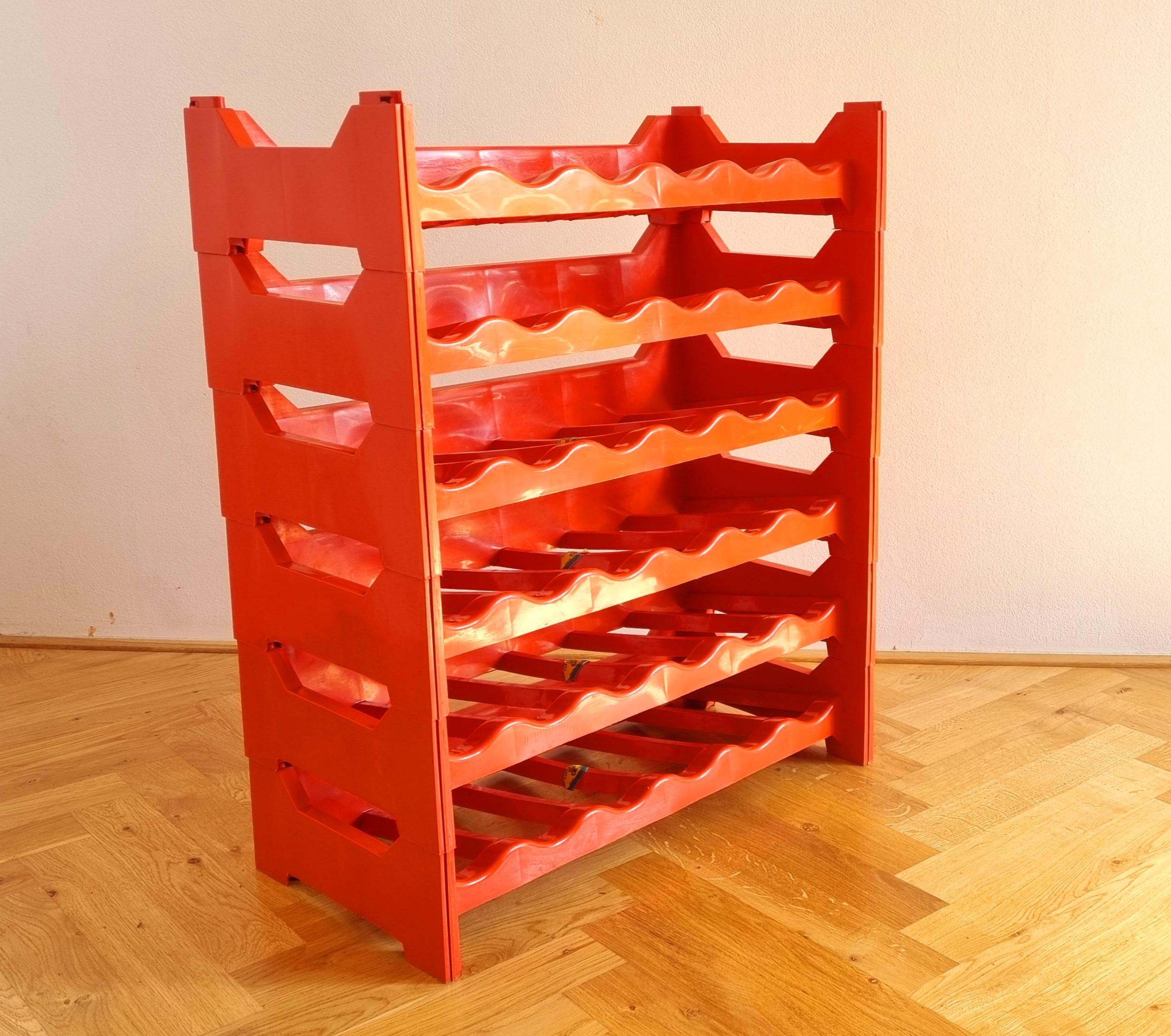 Midcentury Modular Wine Rack or Stand, Italy, 1970s For Sale 4