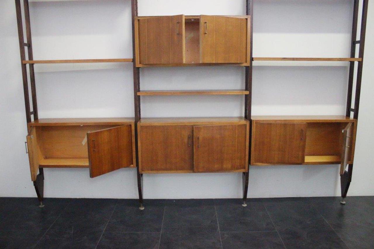 Mid-Century Modern Midcentury Modular Wood Italian Albini's LB7 Style Bookcase, 1960s