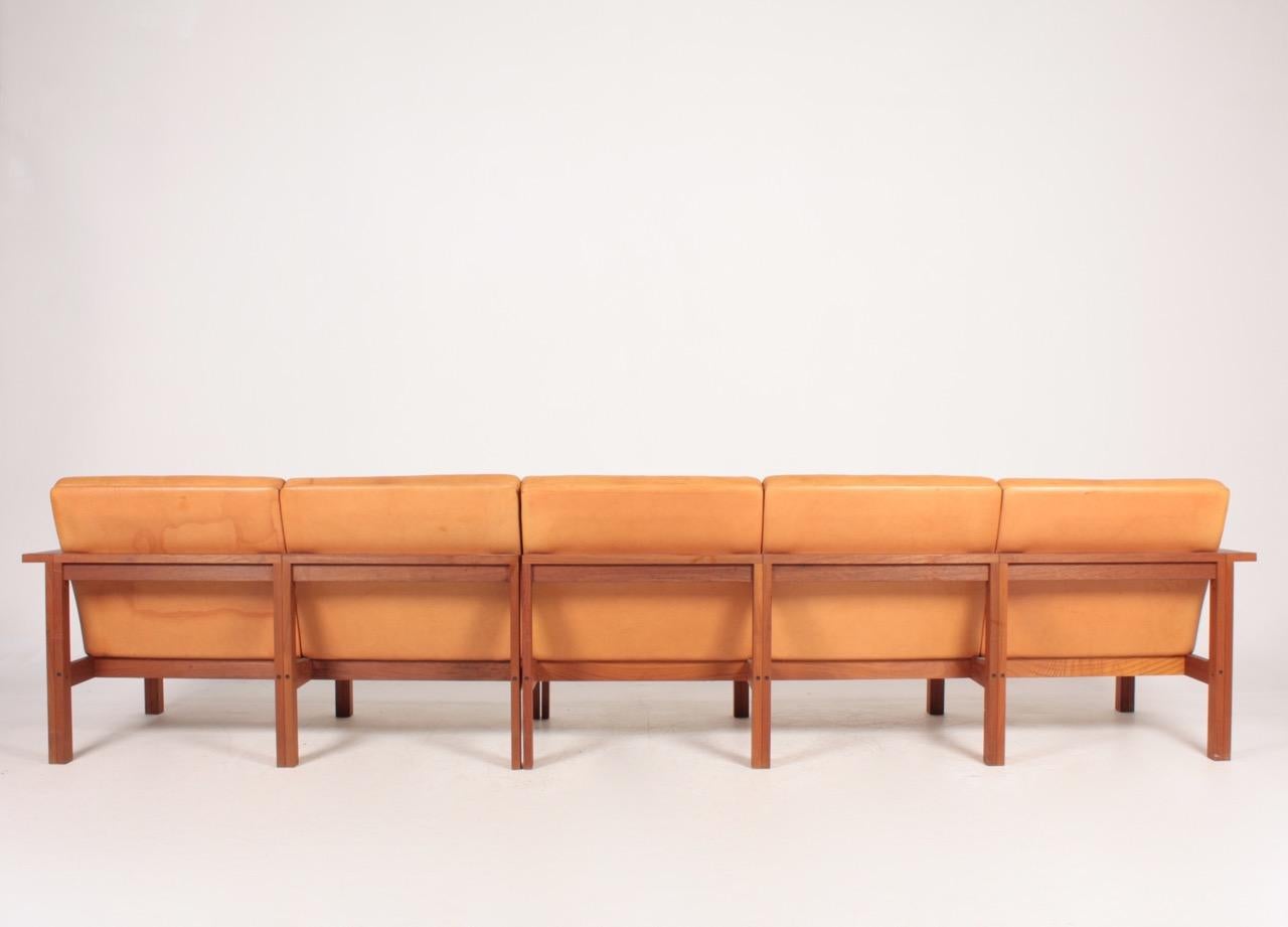 Midcentury Moduline Sofa in Patinated Leather by Gerlev Knudsen and Torben Lind 2